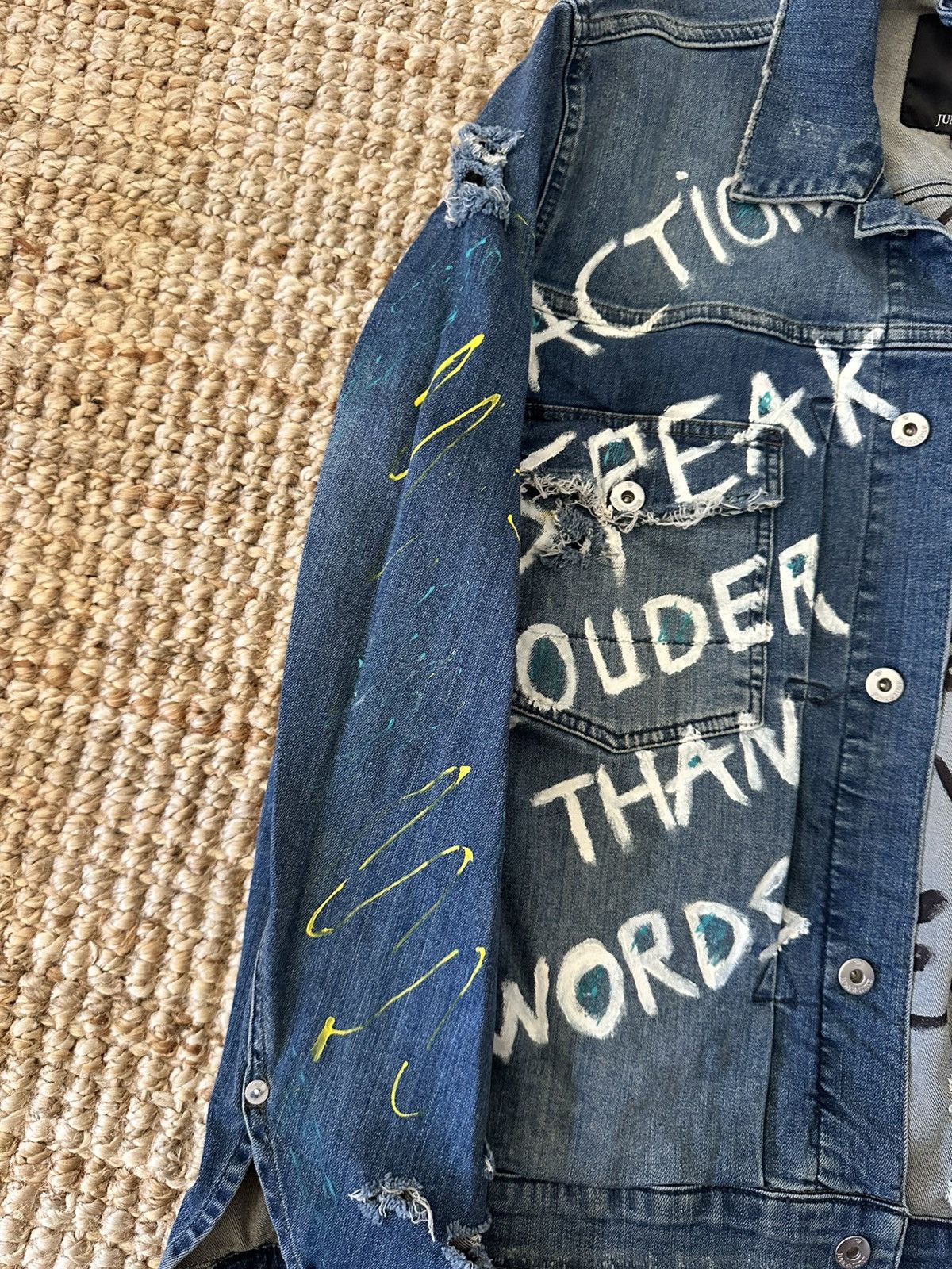 JUNK de LUXE JUNK DE LUXE DISTRESSED DENIM JACKET HAND-PAINTED SIZE XL Size XL / US 12-14 / IT 48-50 - 4 Thumbnail