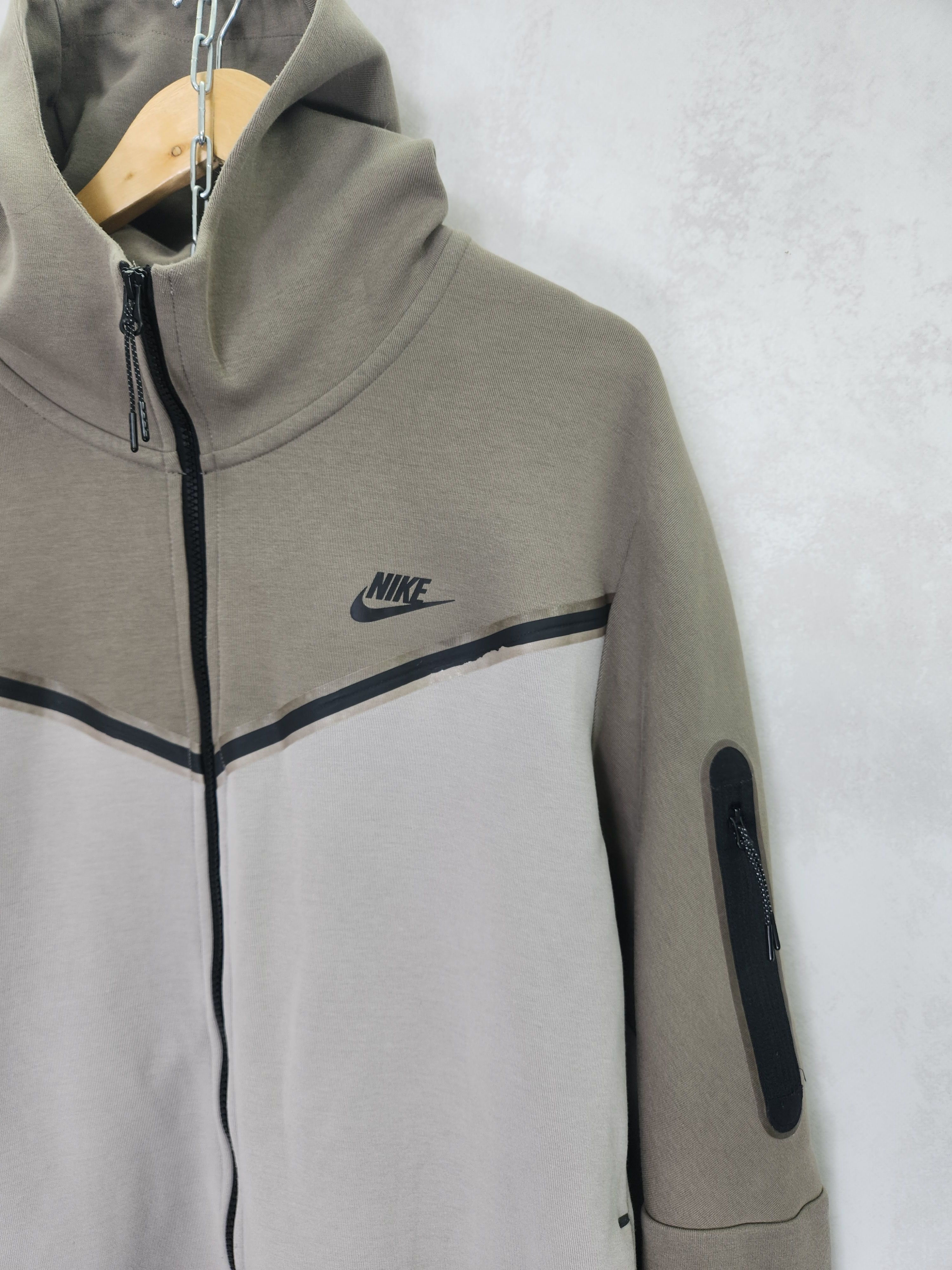 Nike Nike tech fleece windrunner hoodie dv0537 040 Size US XL / EU 56 / 4 - 5 Thumbnail