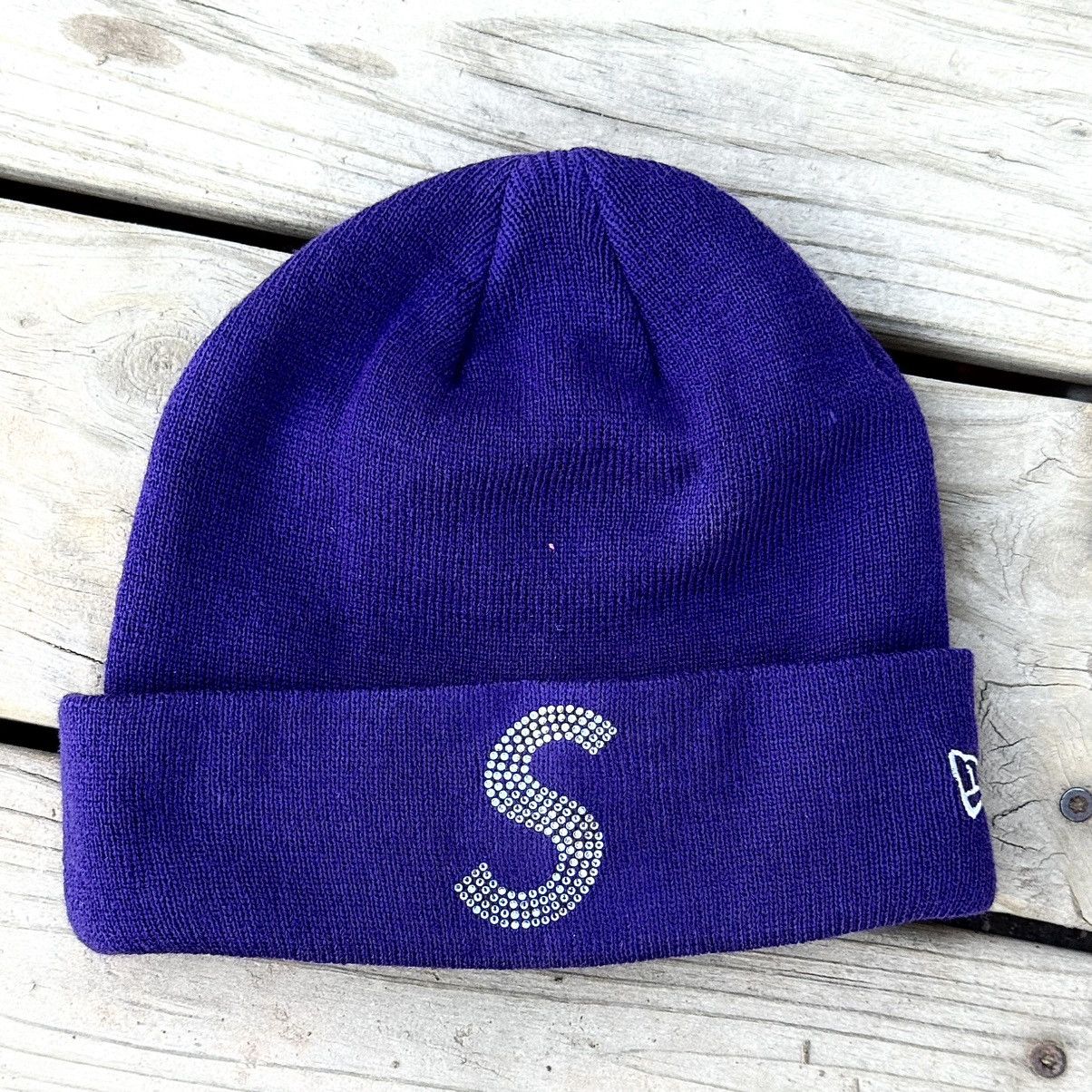 Supreme Supreme x Swarovski Jewel Beanie (Purple) Size ONE SIZE - 1 Preview