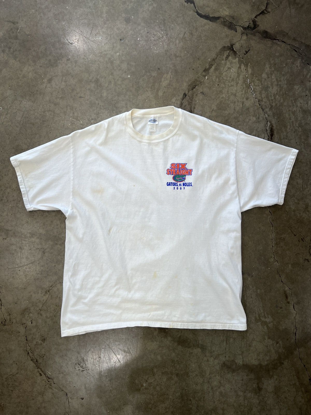 NCAA × Vintage Vintage 2009 Gators vs. Noles Six Straight Tee XXL Size US XXL / EU 58 / 5 - 5 Thumbnail