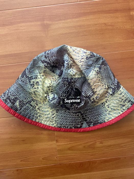 Supreme north face bucket hot sale hat