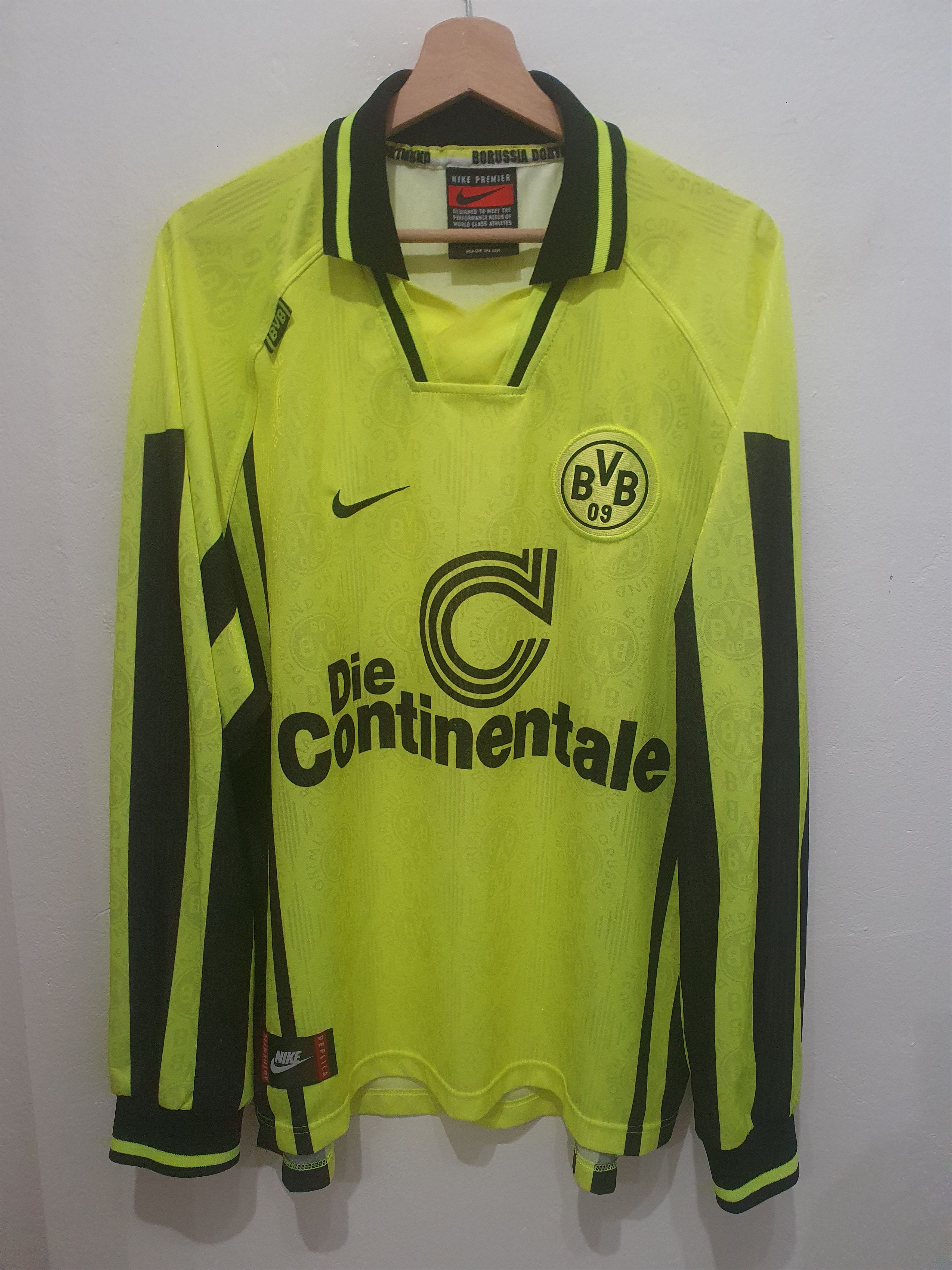 image of Jersey x Nike Bvb Borussia Dortmund 1996 Size XL / 2Xl Longsleeve in Yellow, Men's