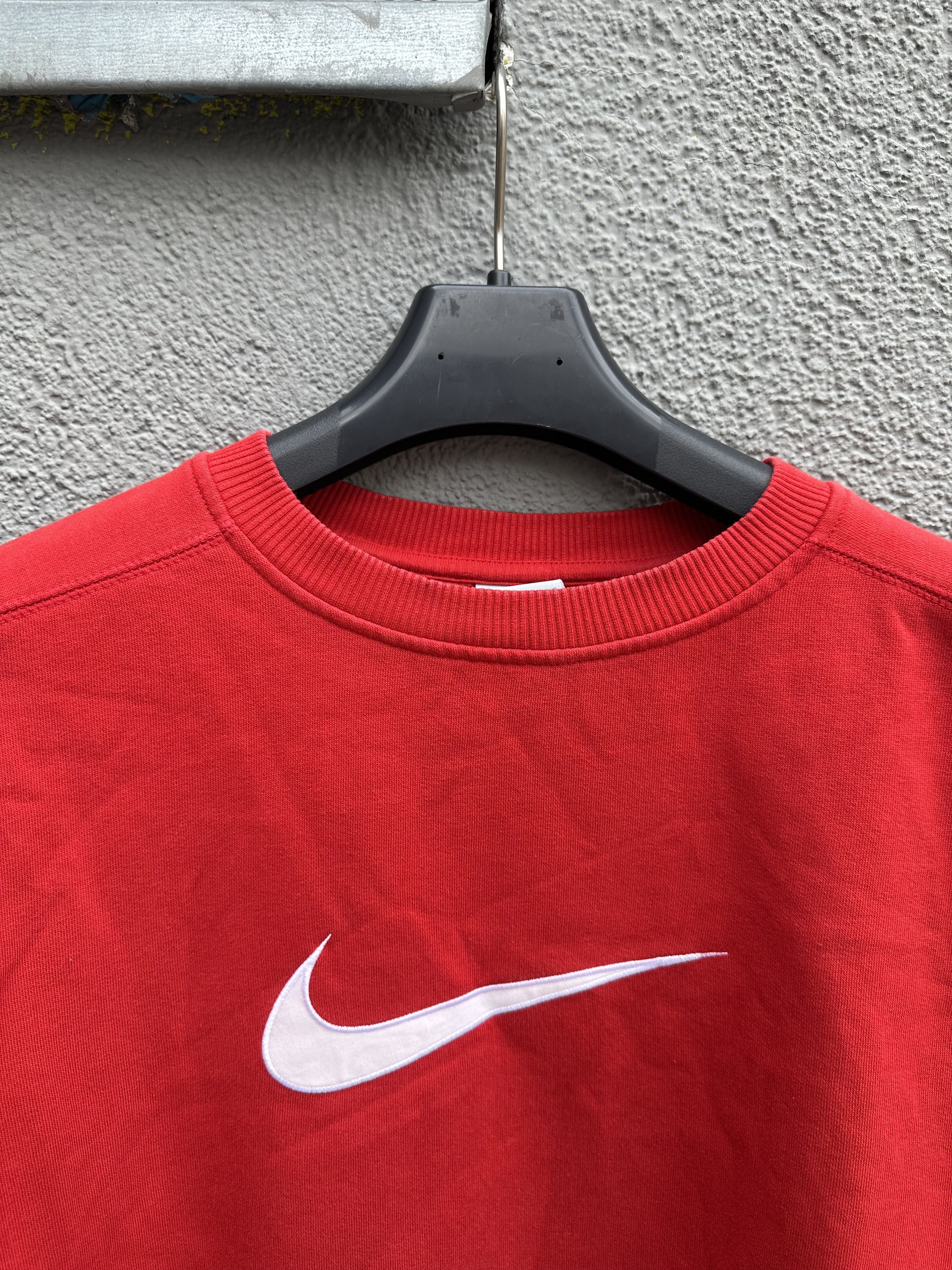 Nike × Vintage Vintage Nike Sweatshirt Big Logo Swoosh Y2K Red L Size US L / EU 52-54 / 3 - 2 Thumbnail