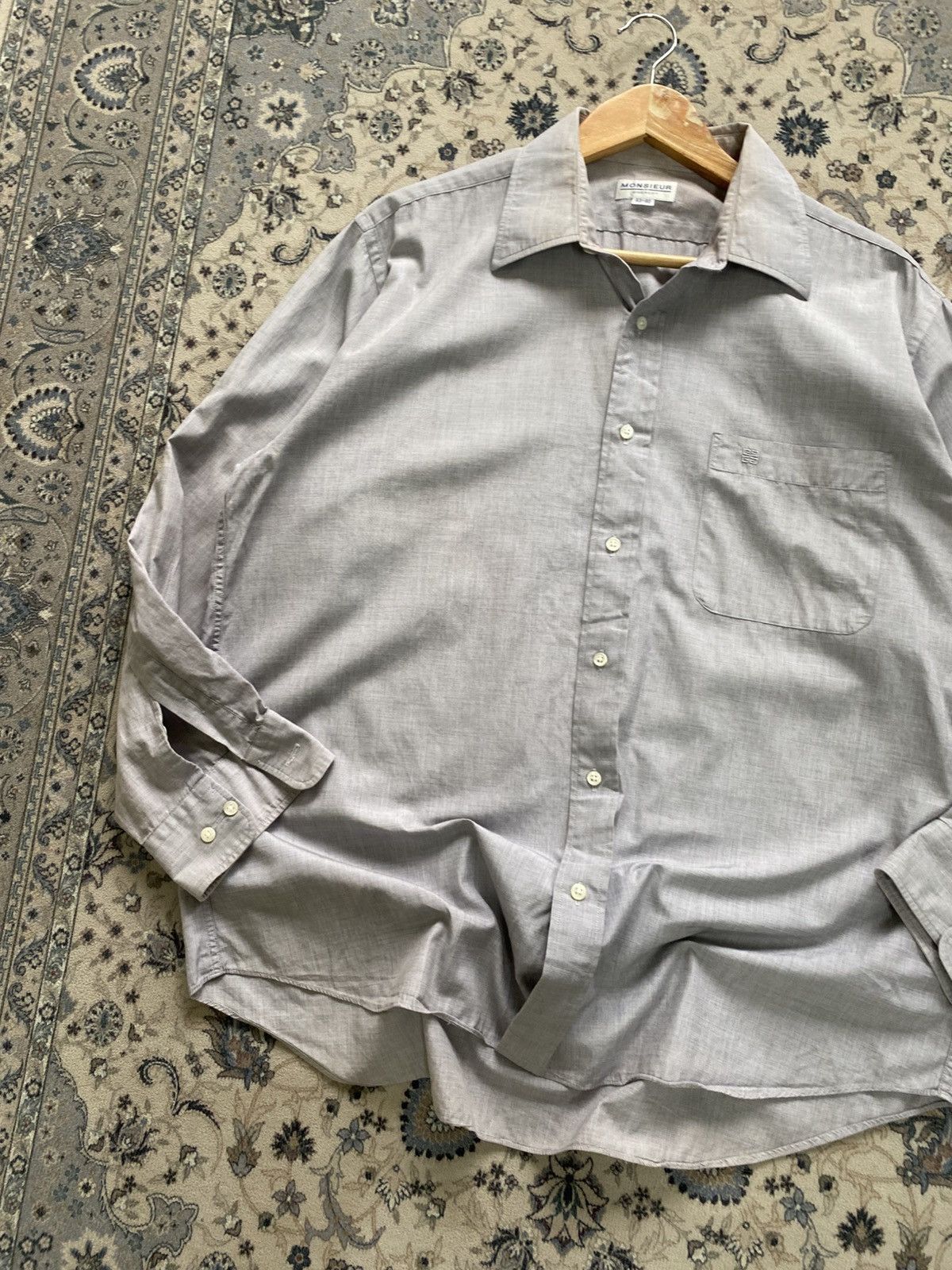 Givenchy VINTAGE GIVENCHY SHIRTS Size US L / EU 52-54 / 3 - 3 Thumbnail
