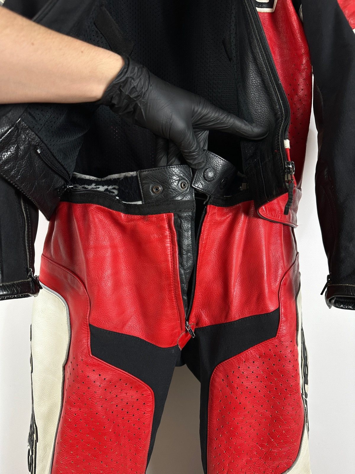 Alpinestars Alpinestar Professional Leather Superbike Moto Suit Size US M / EU 48-50 / 2 - 24 Thumbnail