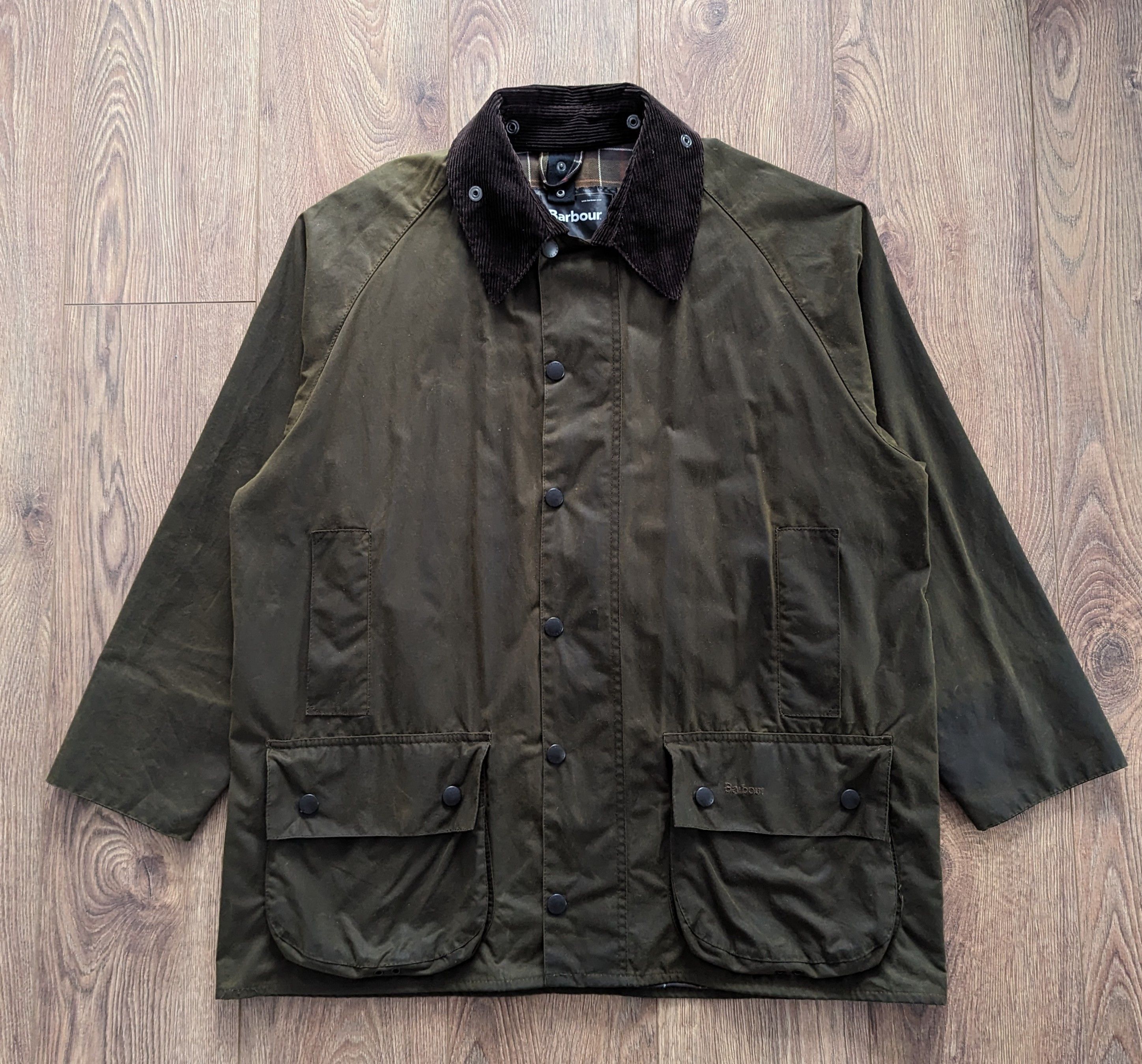 Barbour Barbour A830 Classic Beaufort Wax Jacket C44/112CM England ...