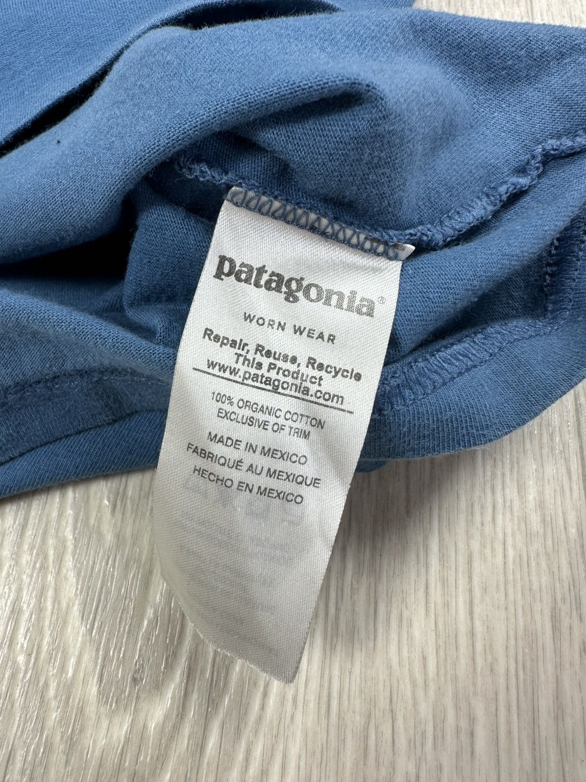 Patagonia Patagonia Short Sleeve T-Shirt Big Logo Size S Size US S / EU 44-46 / 1 - 11 Thumbnail