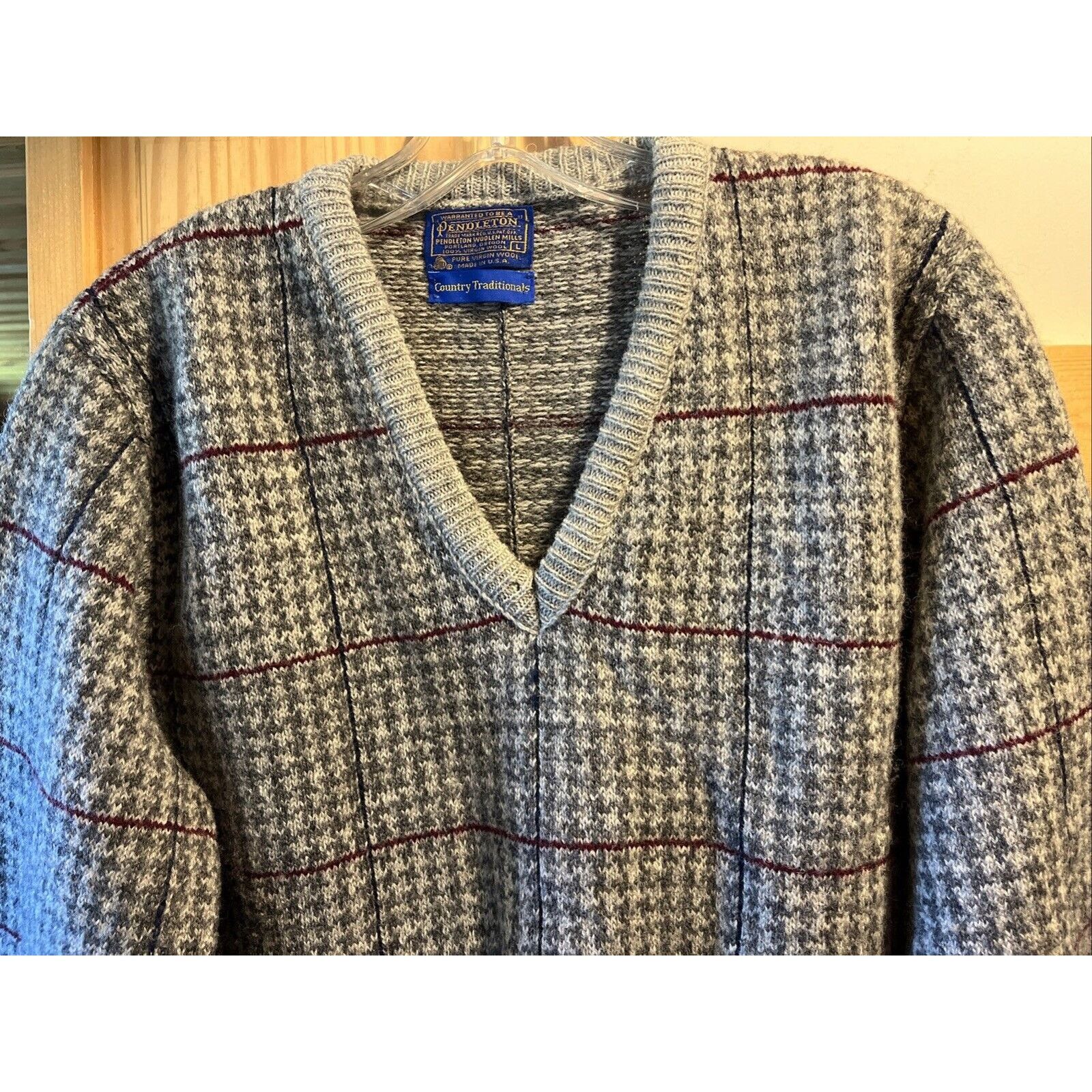 Pendleton Pendleton VTG Men’s L Sweater Wool Gray Plaid Traditionals Size US L / EU 52-54 / 3 - 4 Thumbnail
