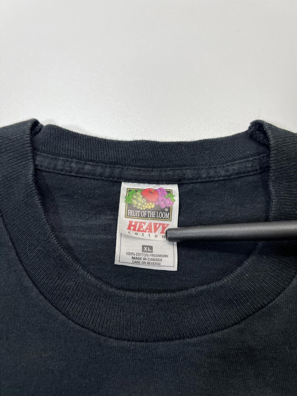 Fruit Of The Loom Vintage XL T-Shirt with Tasmanian Devil Graphic Size ONE SIZE - 3 Thumbnail