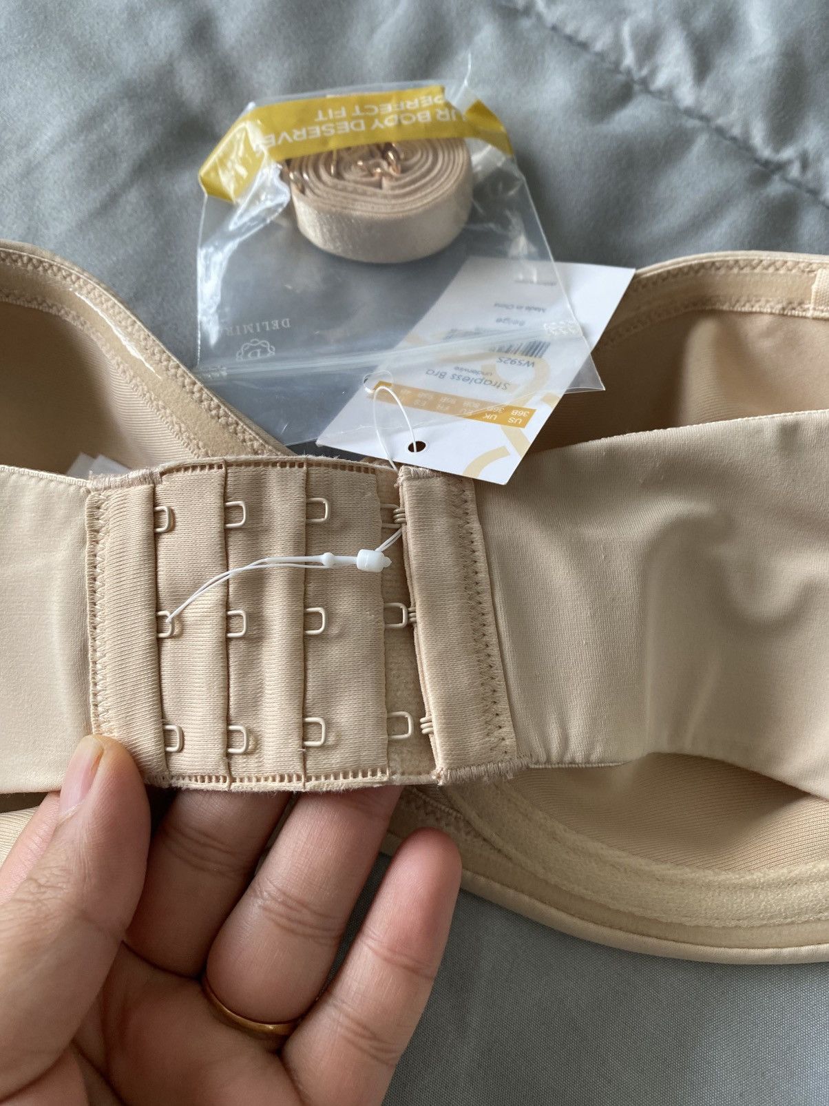 Other DELIMIRA Strapless Bra Unlined Underwire Minimizer 36B NEW Size ONE SIZE - 10 Thumbnail