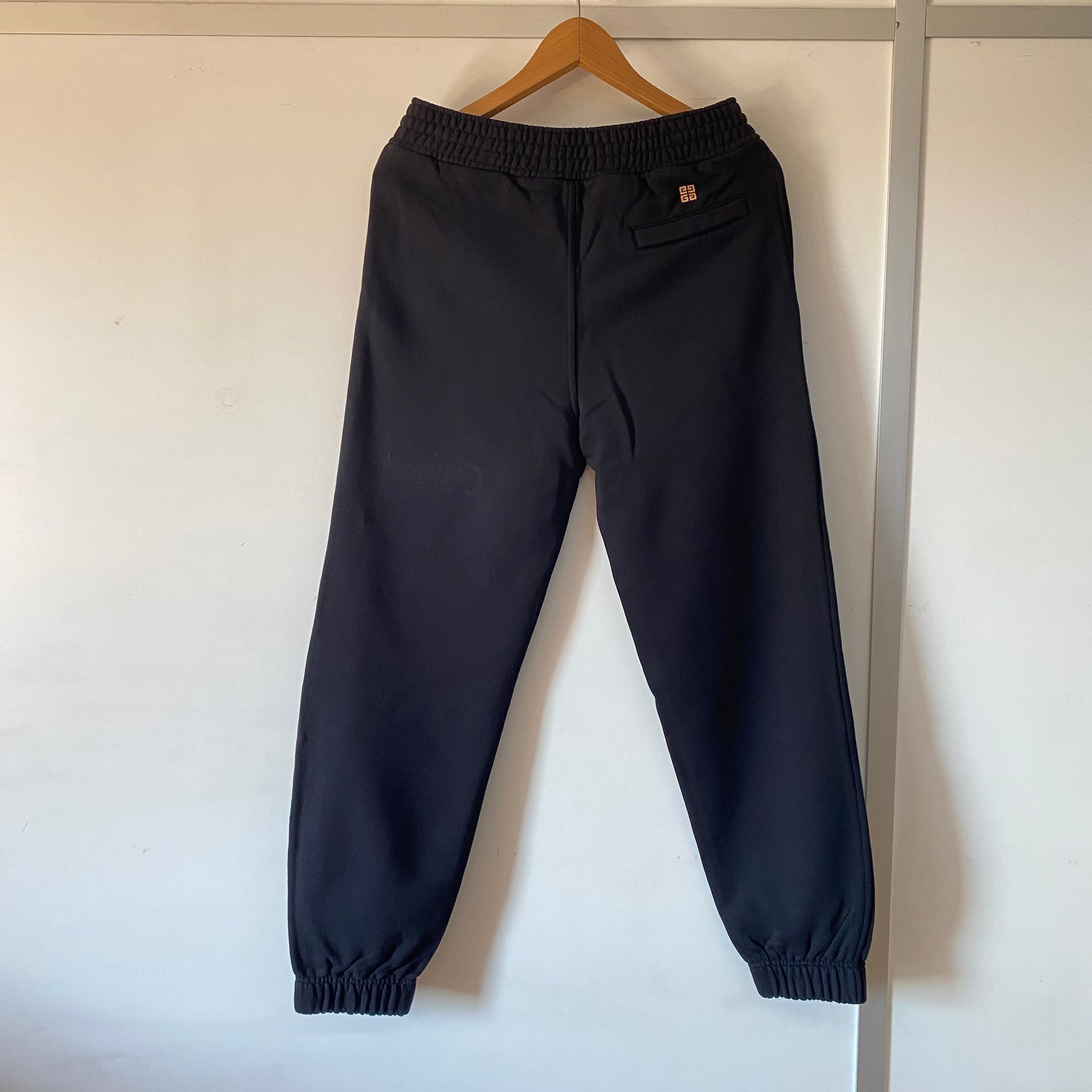 Givenchy Black Red Star Logo Sweatpants Size US 32 / EU 48 - 11 Thumbnail