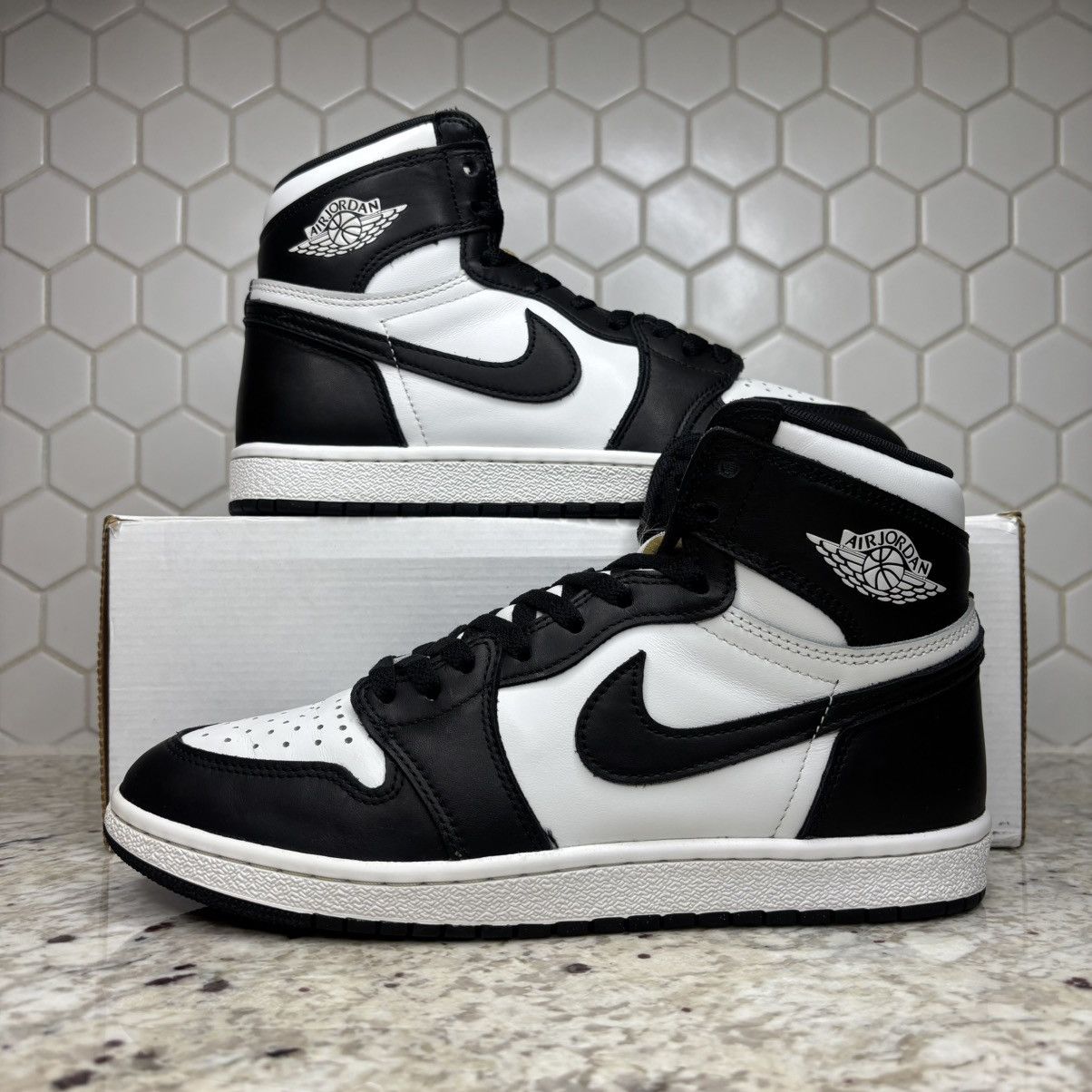Jordan Brand Size 9 - Jordan 1 Retro '85 OG High Black White CLEAN W/BOX Size US 9 / EU 42 - 1 Thumbnail