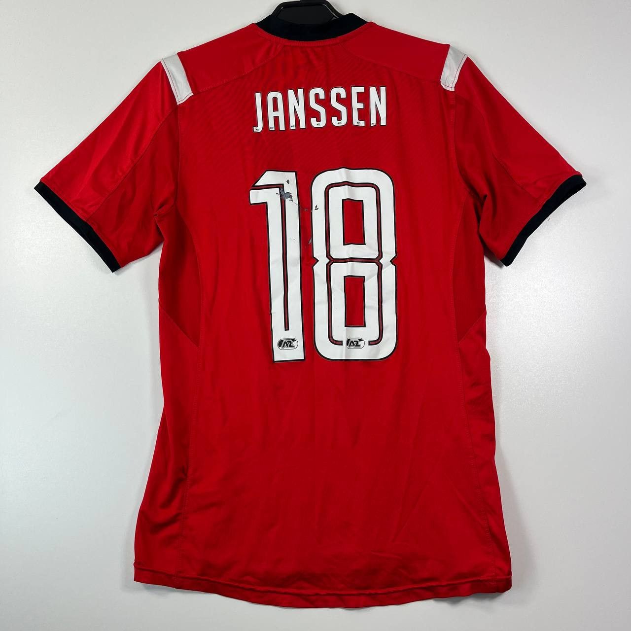 Under Armour AZ Alkmaar 2016-17 Home Shirt Under Armour Janssen #18 Sz S Size US S / EU 44-46 / 1 - 6 Thumbnail