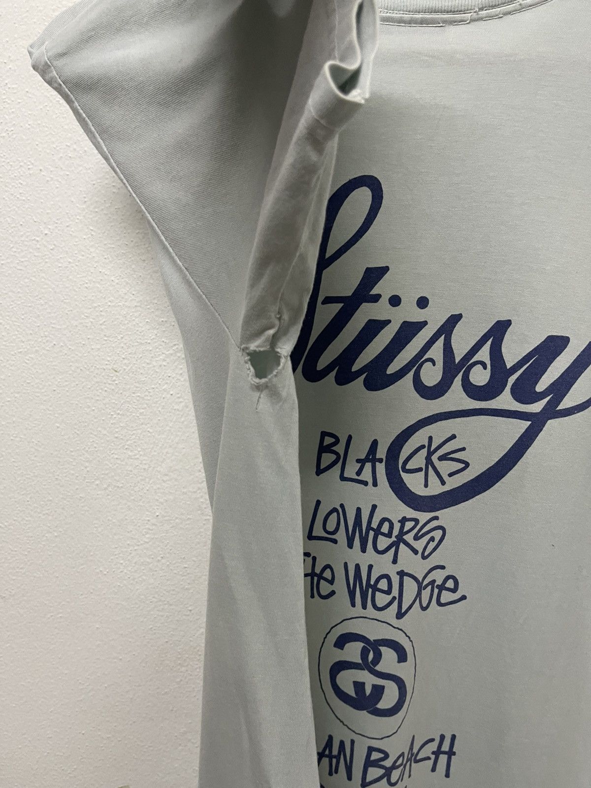 Stussy 2000s STUSSY WORLD TOUR TSHIRT Size US M / EU 48-50 / 2 - 14 Thumbnail
