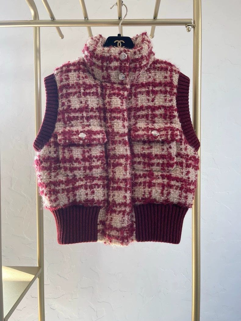 Chanel Chanel 24n red plaid vest Size XS / US 0-2 / IT 36-38 - 1 Thumbnail