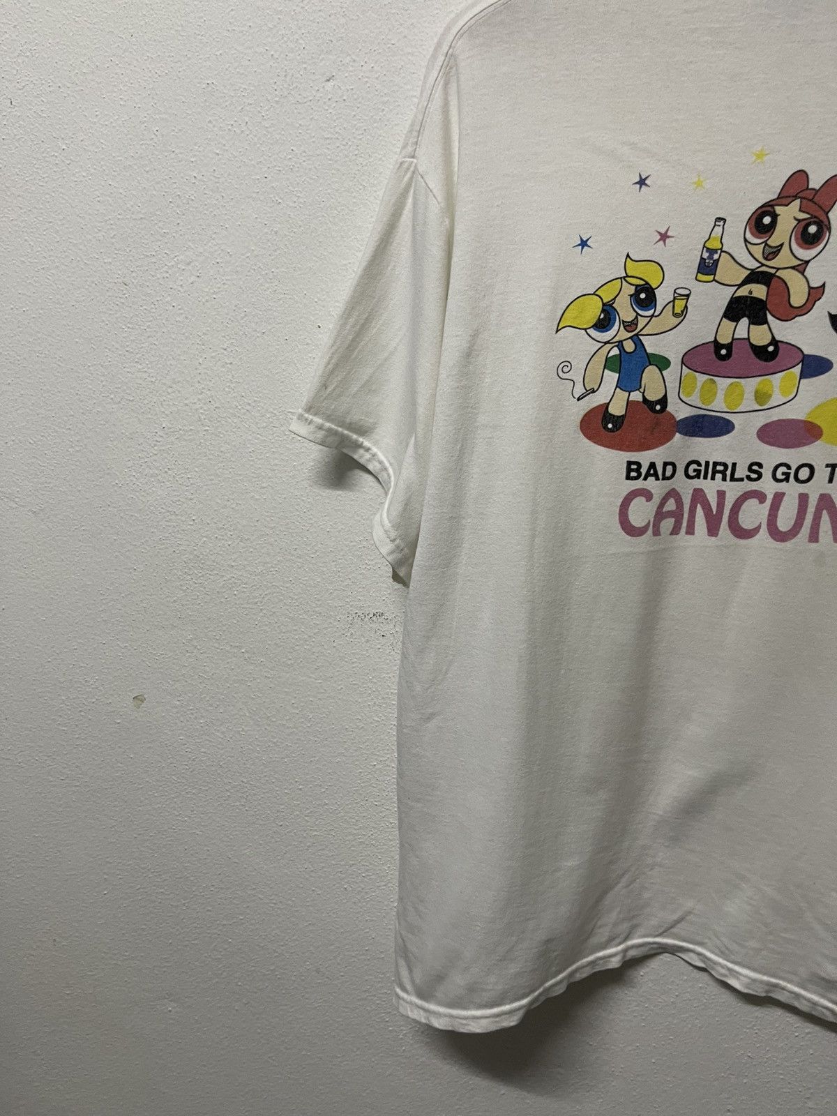 Cartoon Network 2000s POWERPUFF GIRL “BAD GIRL GO TO CANCUN” TSHIRT BOXY Size US L / EU 52-54 / 3 - 3 Thumbnail