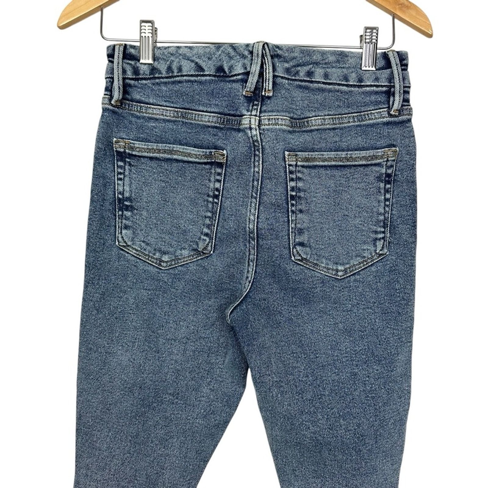 Good American Good American Good Crop Jeans Distressed Medium Wash Size 6 Size 28" / US 6 / IT 42 - 10 Thumbnail