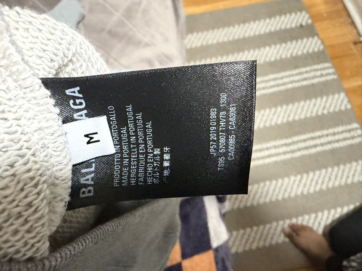 Balenciaga Balenciaga crewneck Size US M / EU 48-50 / 2 - 3 Thumbnail