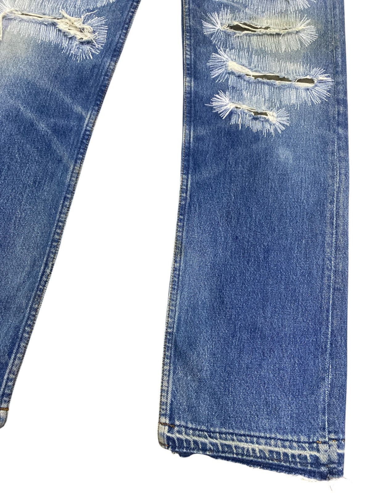 Levi's × Vintage Vintage Levi’s 501 Patchwork Repaired Jeans Size US 32 / EU 48 - 6 Thumbnail