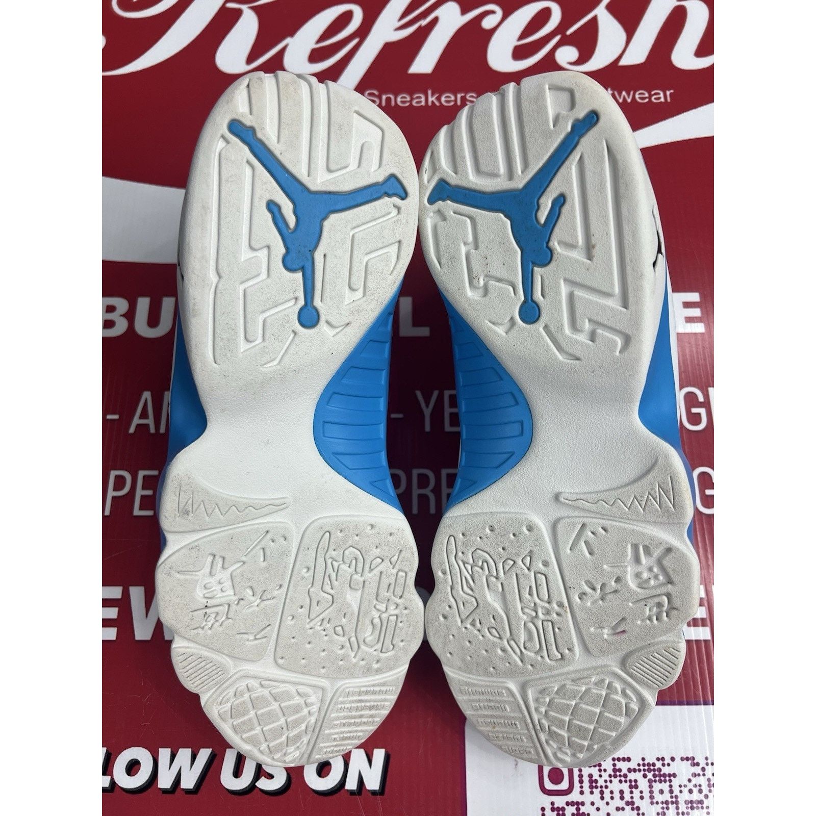 Jordan Brand Air Jordan 9 Retro Powder Blue (2024) Size 12 (F08992-101) Size US 12 / EU 45 - 6 Thumbnail