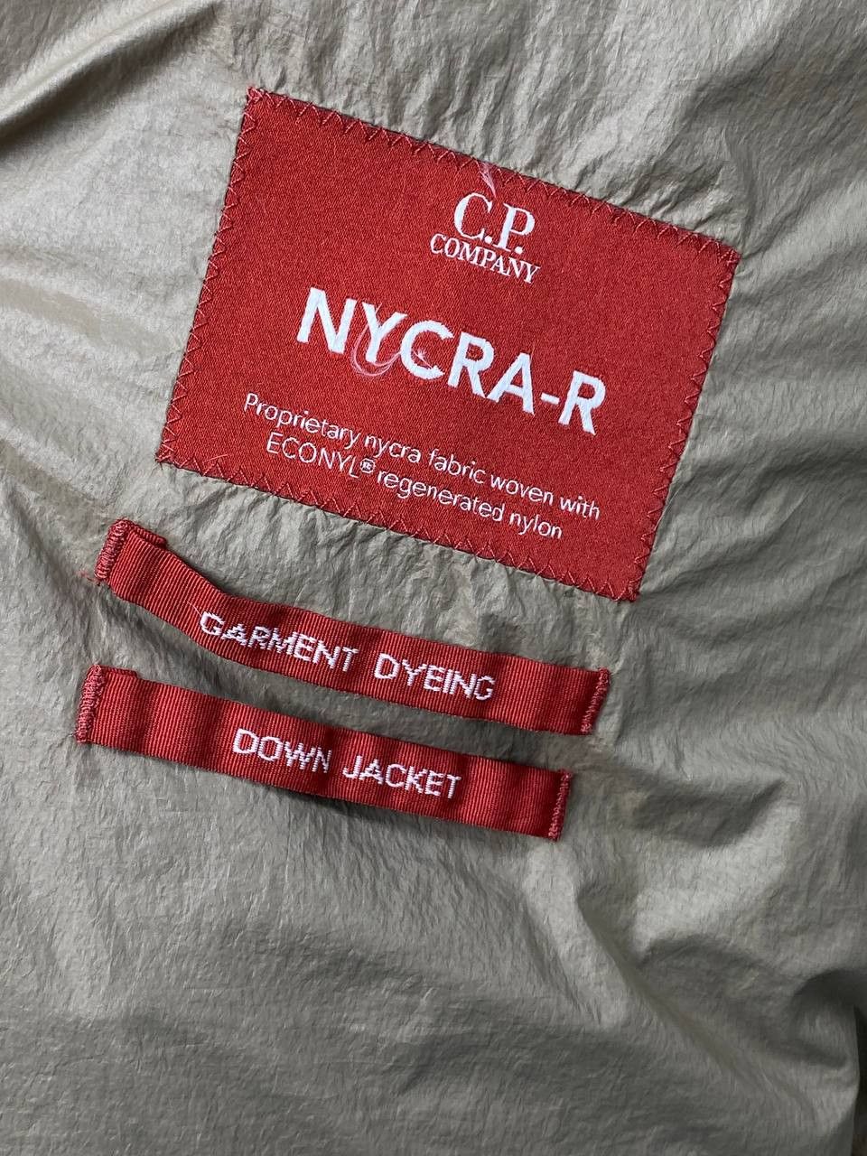 C.P. Company C.P. Company Nycra-R Down Jacket Men Size 54 Beige Size US L / EU 52-54 / 3 - 18 Thumbnail