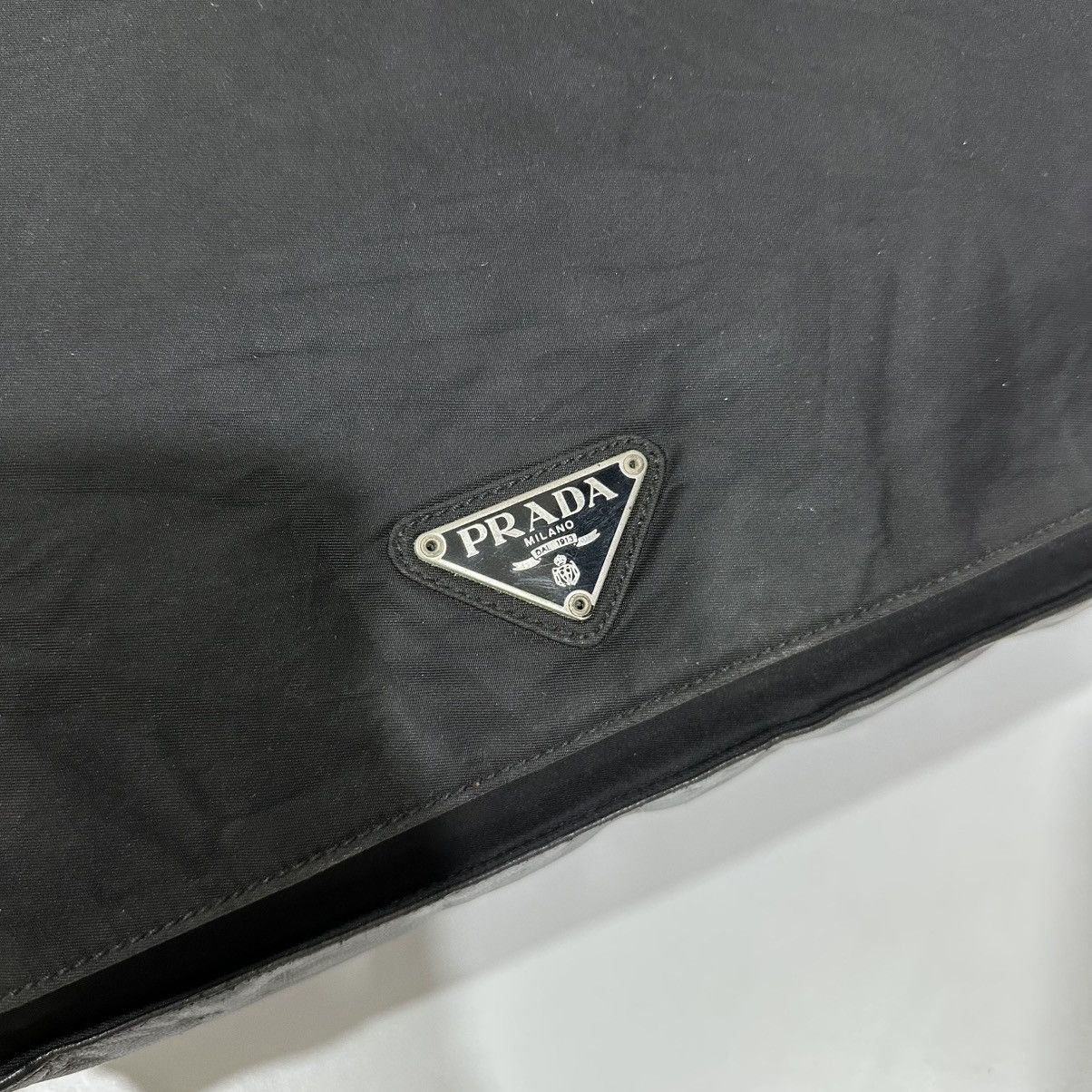 Prada AUTHENTIC PRADA NYLON TRIMMED LEATHER SHOULDER BAG Size ONE SIZE - 8 Thumbnail