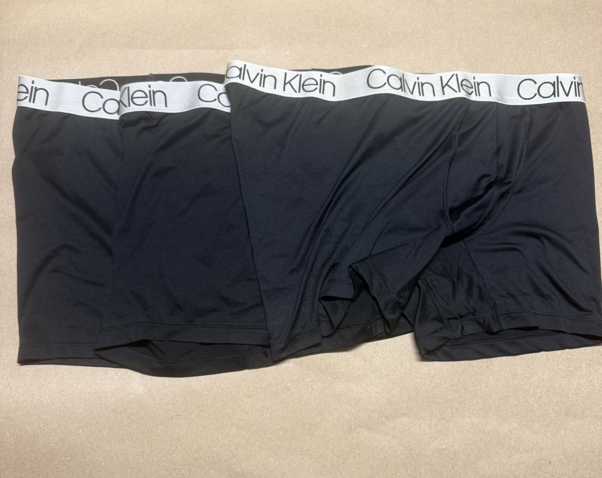 Calvin Klein Calvin Klein Boxer Breifs 3 Pairs size Extra Large XL! Size 38 - 1 Thumbnail
