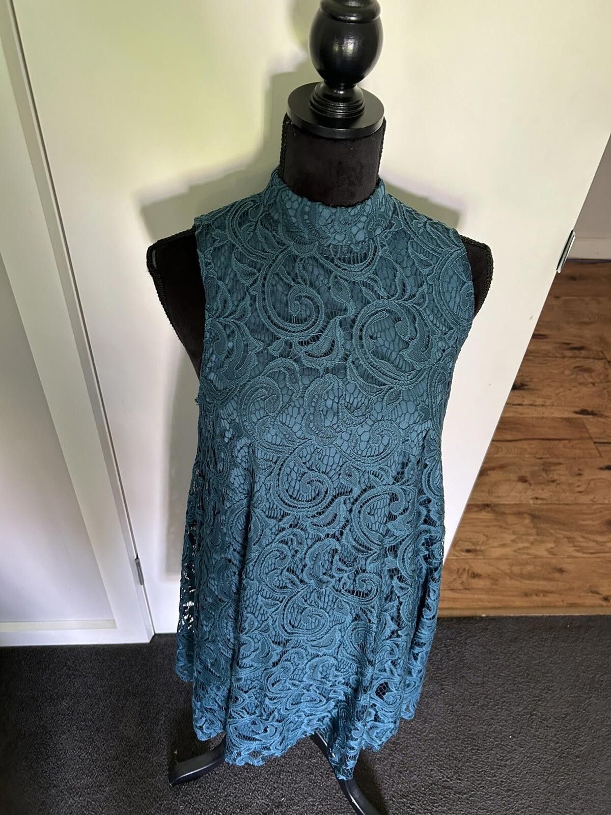 Other Altar'd State Green Lace Shift Dress - Size Medium (001) Size M / US 6-8 / IT 42-44 - 5 Thumbnail