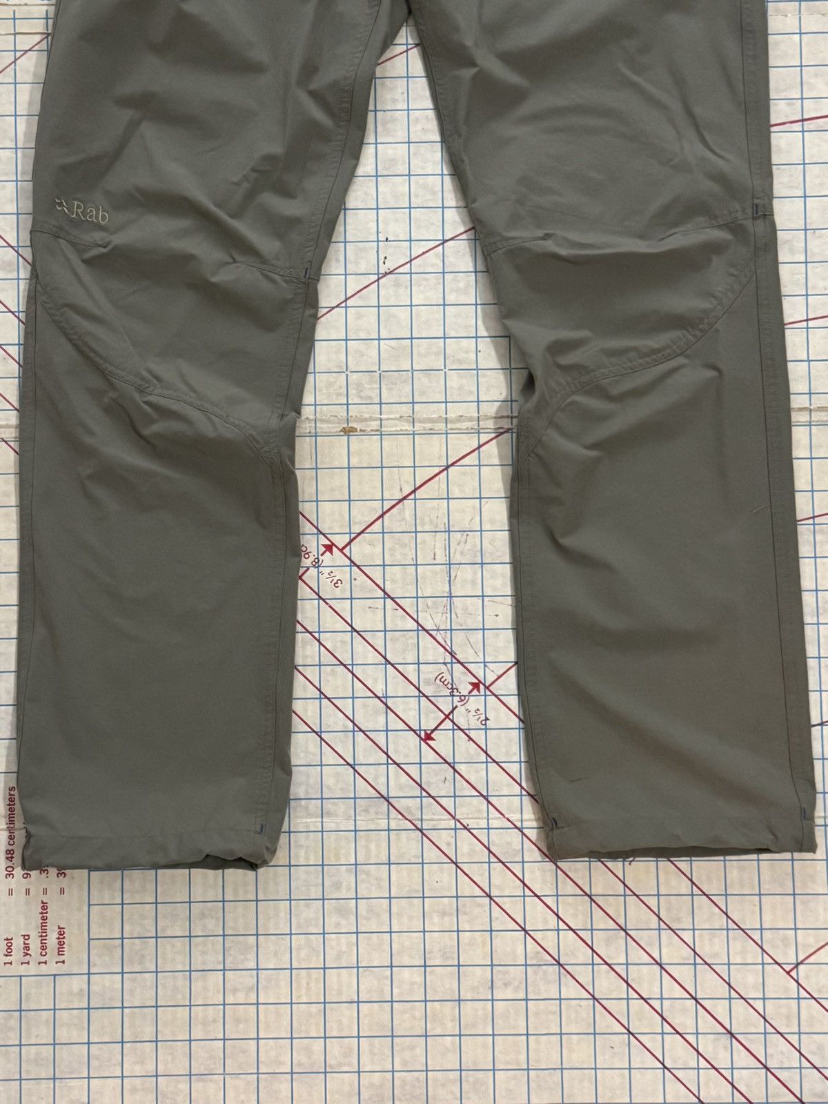 Rab RAB Hiking Pants Beige/Tan Size 30 Mens Rab Trekking Size US 30 / EU 46 - 5 Thumbnail