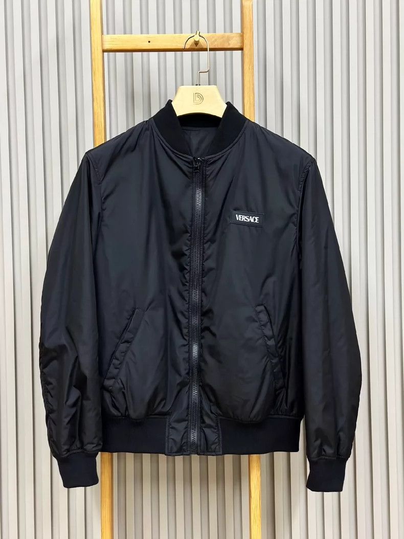 Versace Versace A casual jacket jacket can be worn on both sides Size US S / EU 44-46 / 1 - 1 Thumbnail