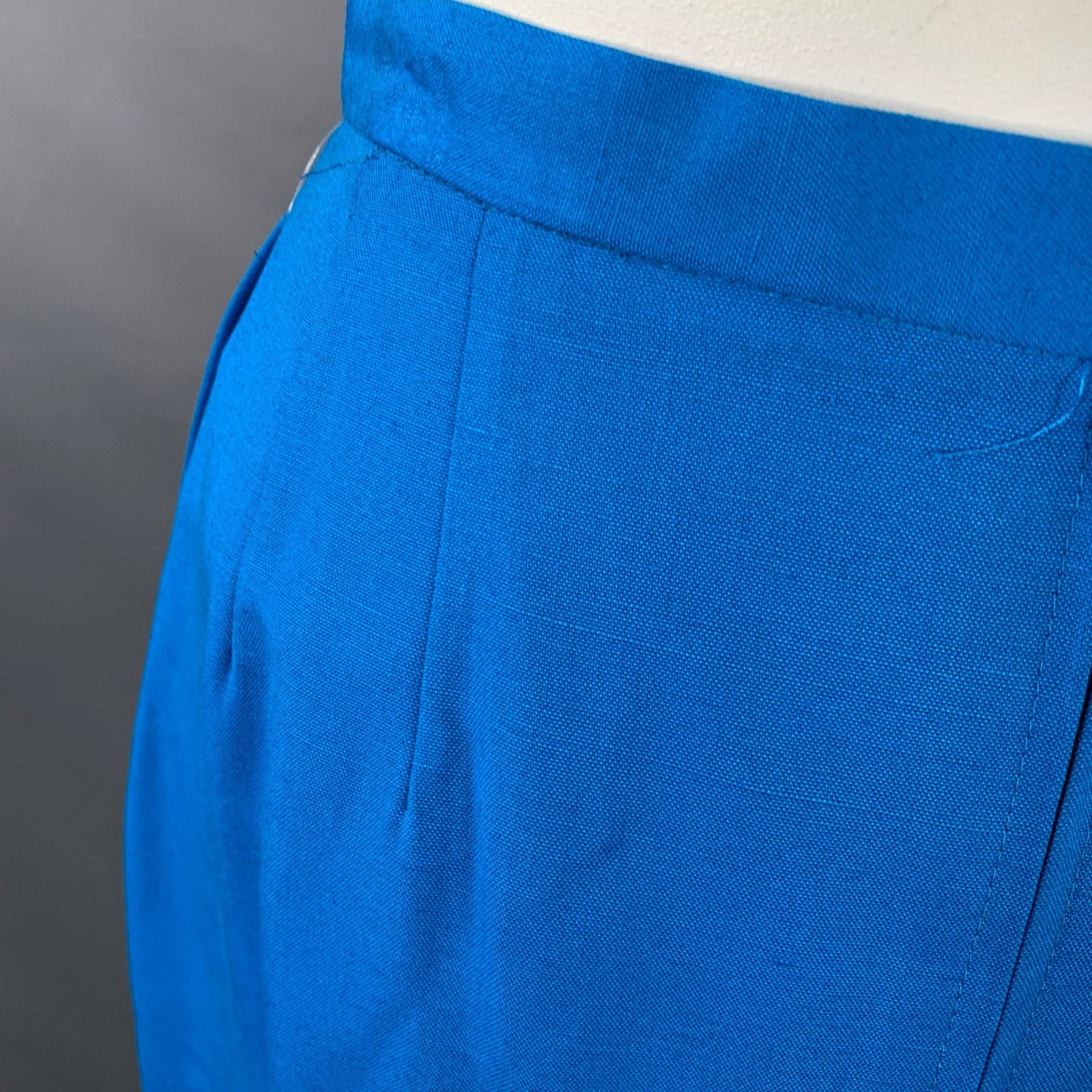 Vintage Size 10 Blue Turquoise Pleated Back Zipper Pencil Skirt Size 32" / US 10 / IT 46 - 4 Thumbnail