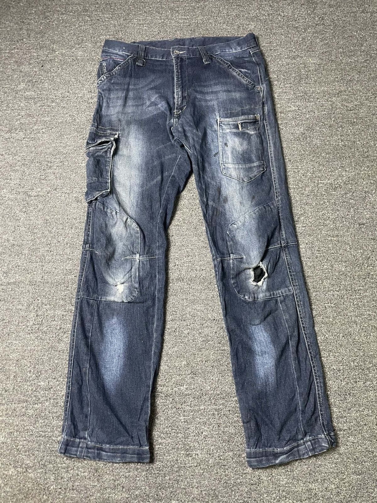 Japanese Brand × Vintage Japanese Brand Multi pocket Cargo Jeans (83) Size US 32 / EU 48 - 1 Thumbnail