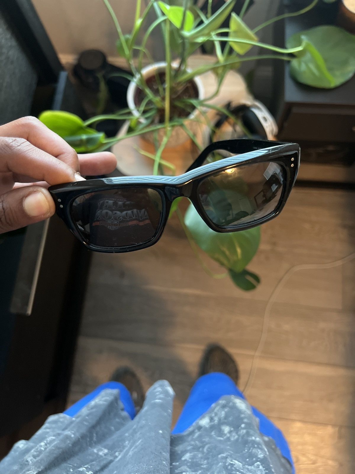 Celine Black Celine Shades Size ONE SIZE - 4 Thumbnail