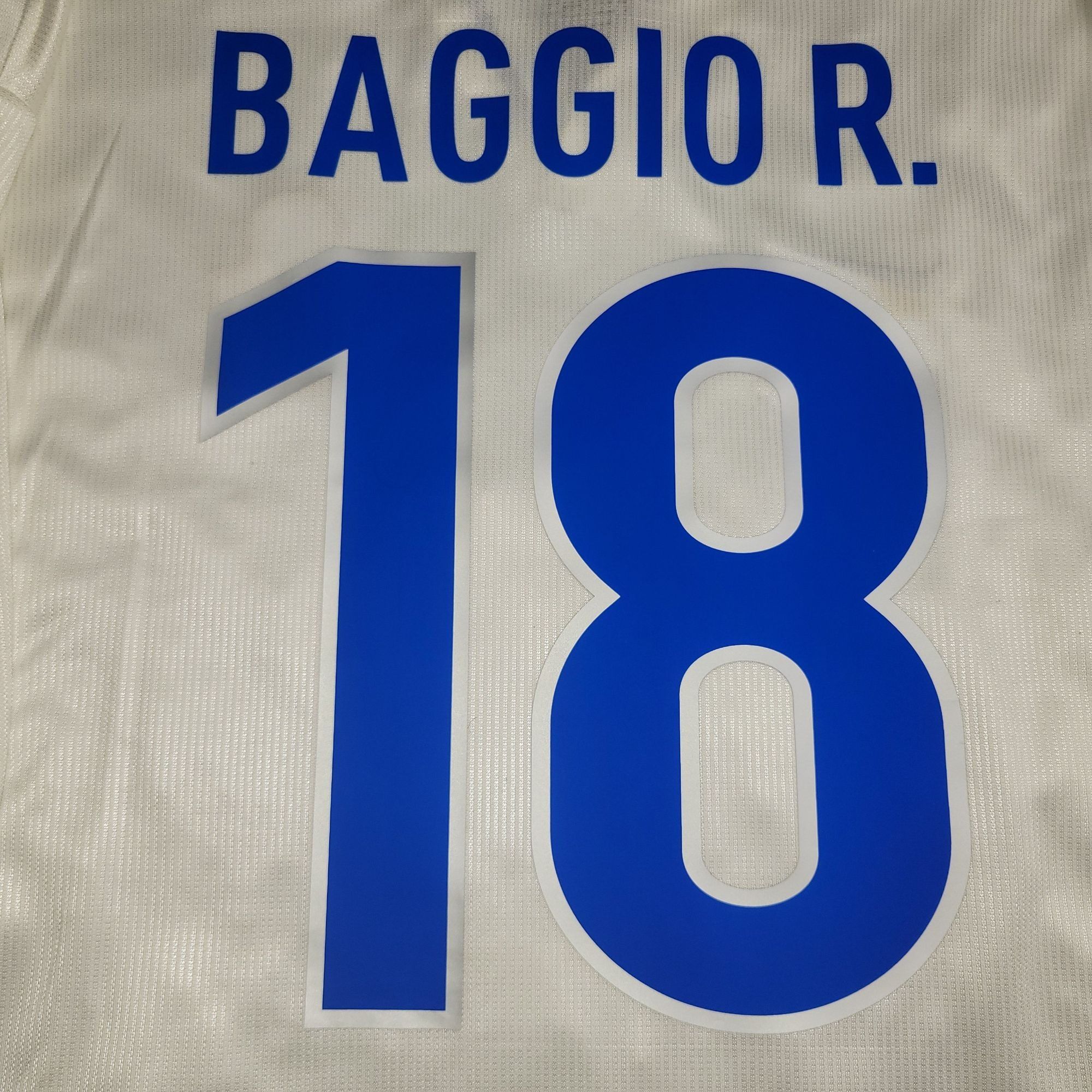 Nike Baggio Italy Nike 1998 WORLD CUP Away Soccer Jersey Shirt XL Size US XL / EU 56 / 4 - 4 Thumbnail