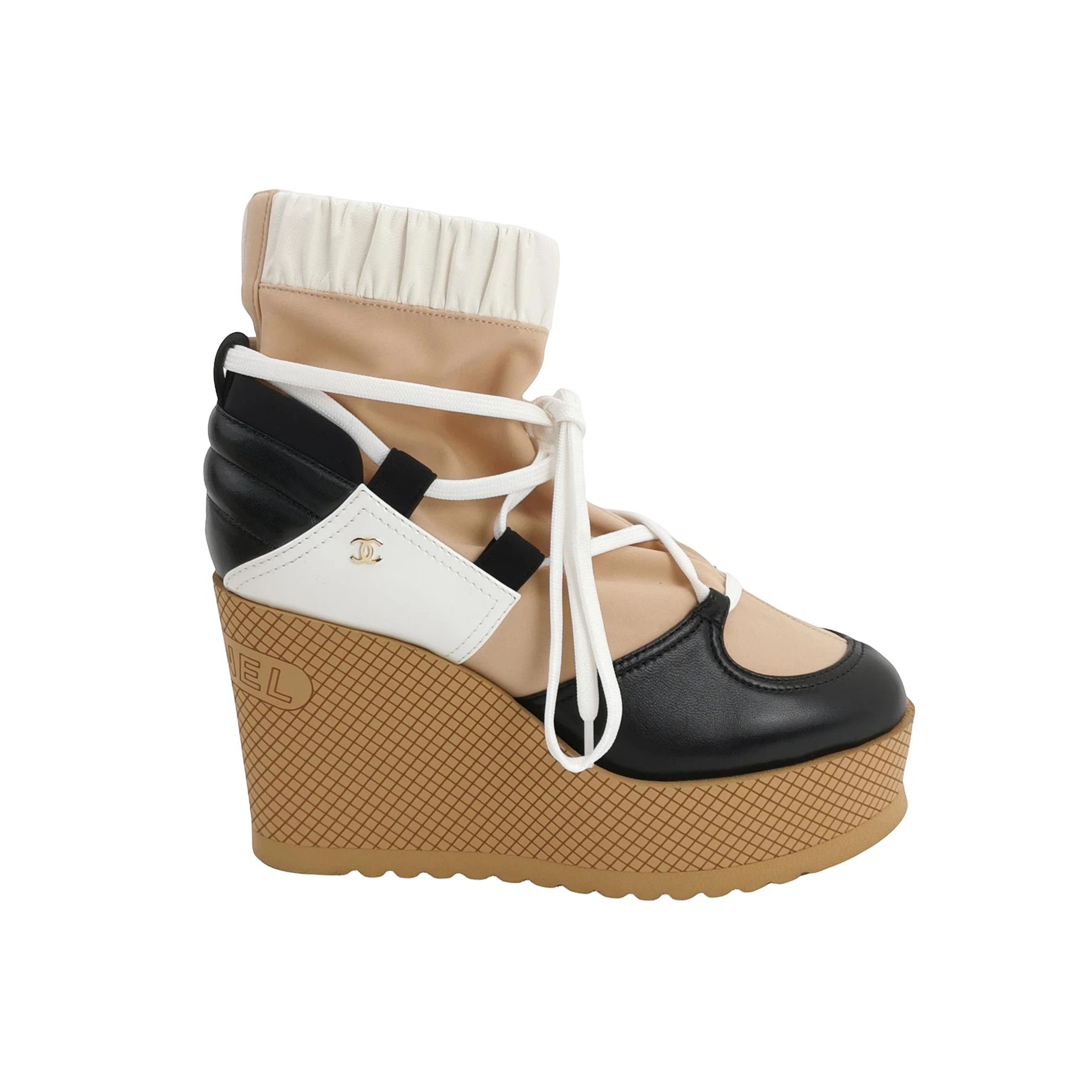 Chanel Chanel Women 8 Heels Size US 8 / IT 38 - 1 Thumbnail