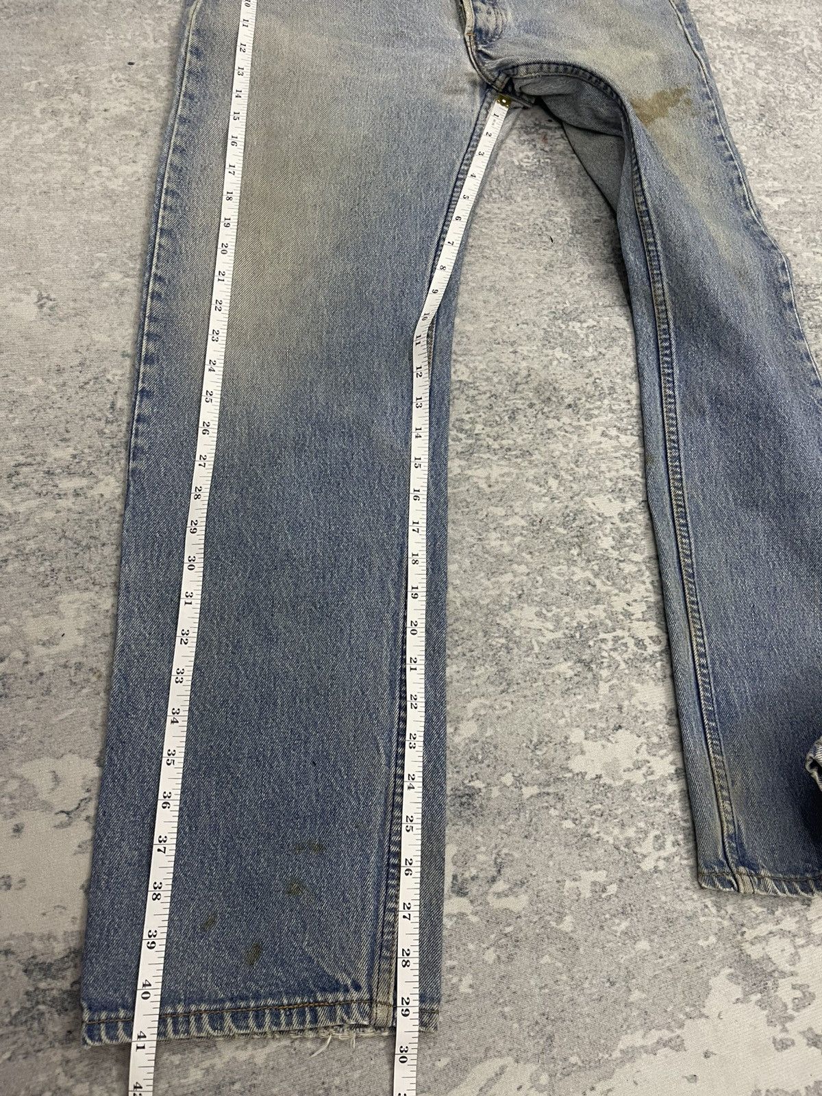 Levi's Vintage 90s Levi’s 501 Light Wash Made in USA – 34x30 Size US 34 / EU 50 - 10 Thumbnail
