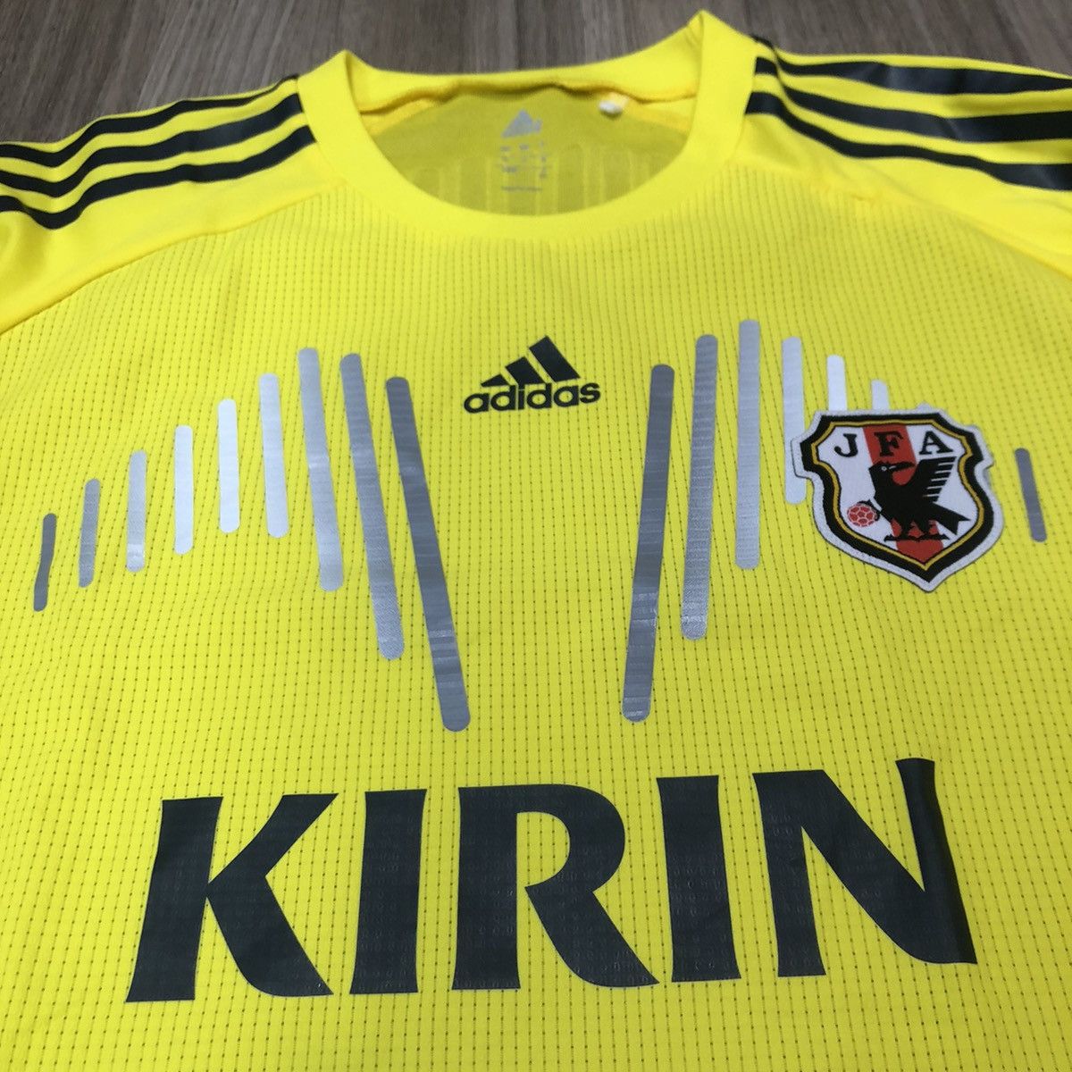 Adidas × Japanese Brand Japan 12/13 formotion training shirt Size US L / EU 52-54 / 3 - 4 Thumbnail