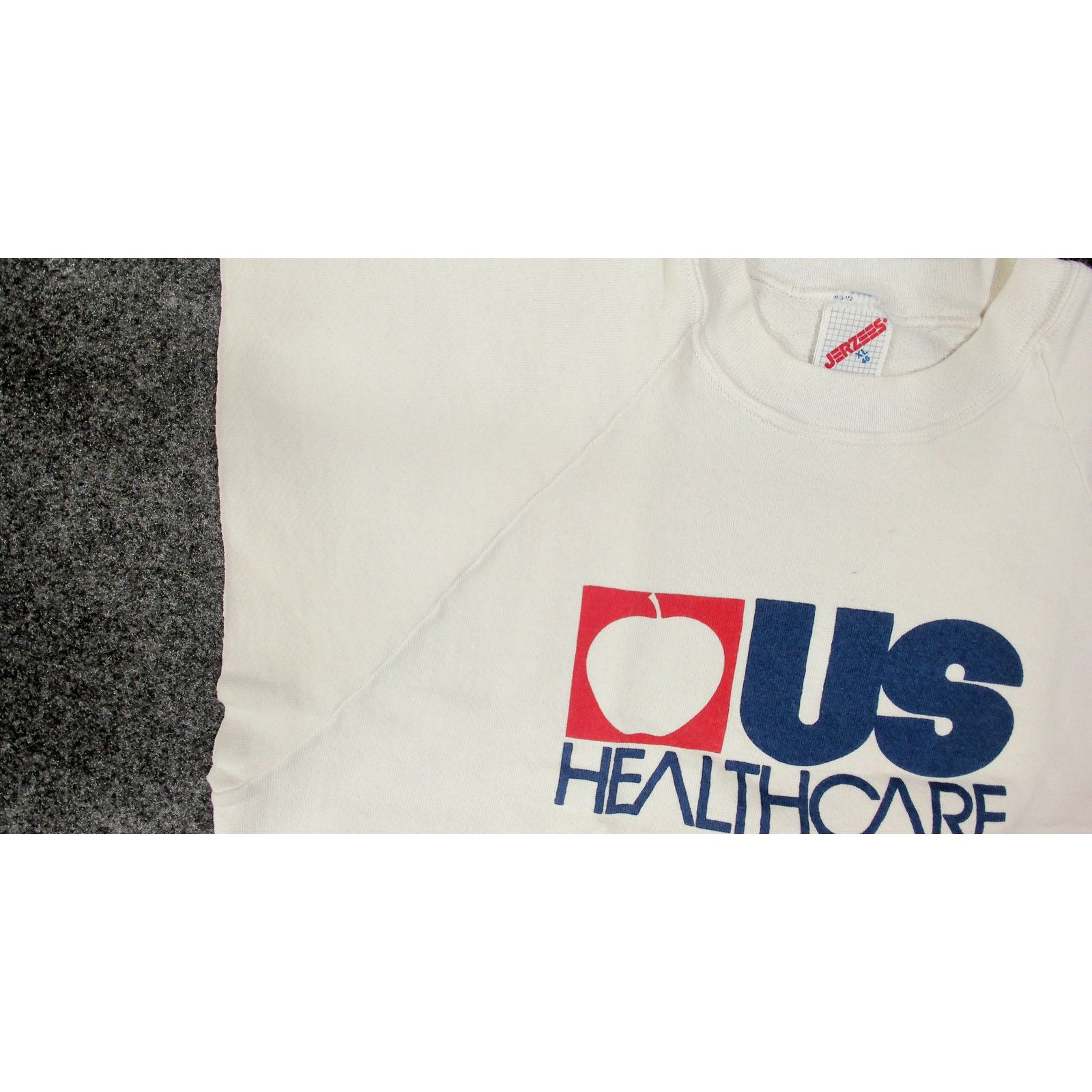 Jerzees Jerzees 80s US Healthcare Raw Hem Super Crop Boxy Sweatshirt Size XL / US 12-14 / IT 48-50 - 9 Thumbnail