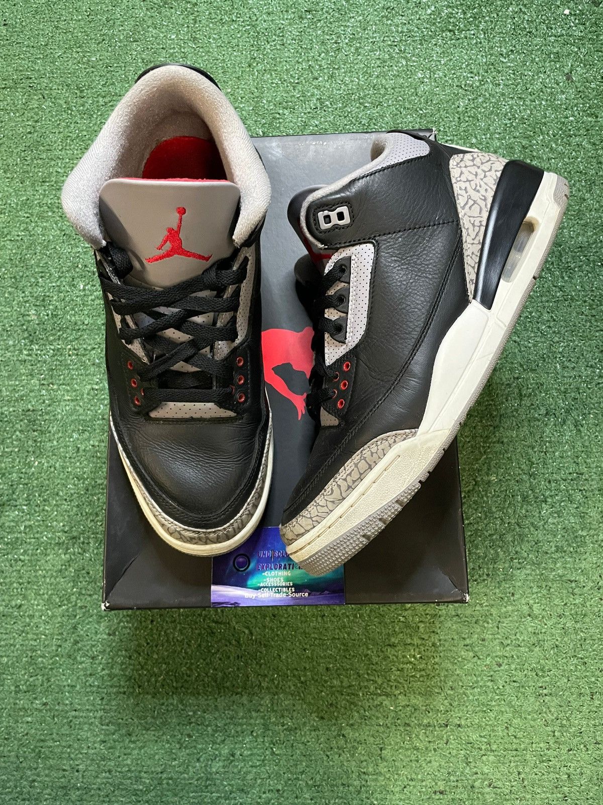 Air Jordan 3 black cement 2024 size 10men/11.5women