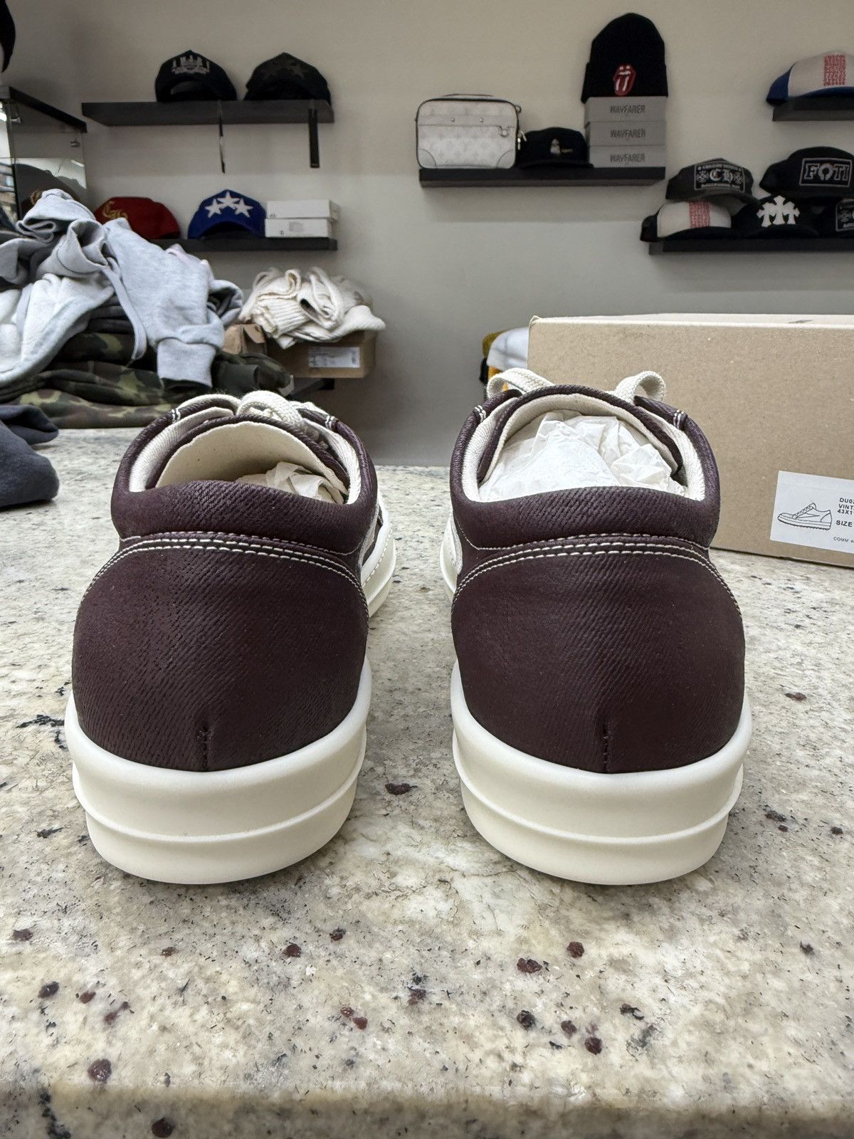 Rick Owens Rick Owen Burgandy Low Too Sneakers Size US 9 / EU 42 - 4 Thumbnail