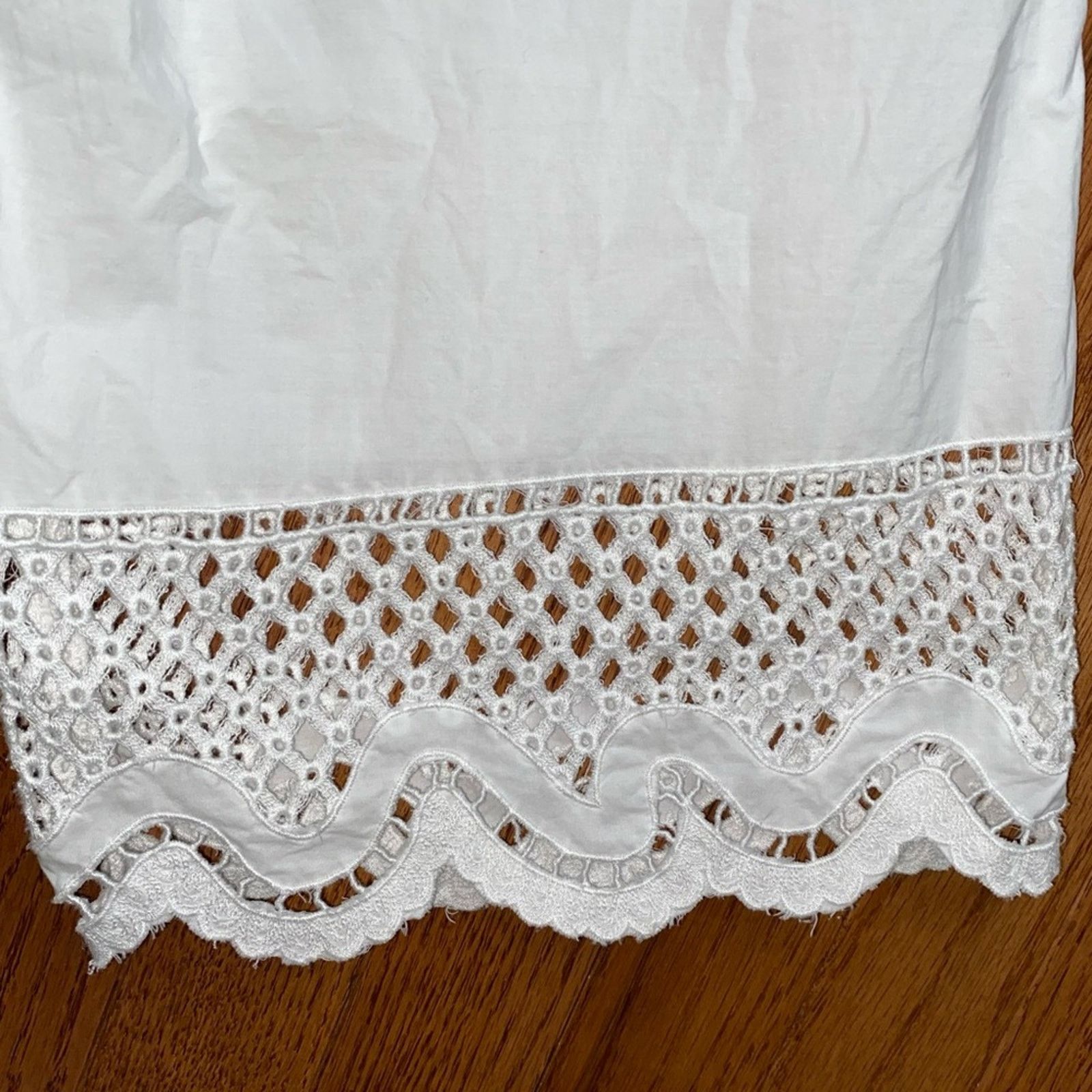 Rails Rails $178 Henrik White Cotton Scalloped Hem Pants Small EUC Size 24" / US 00 / IT 34 - 13 Thumbnail