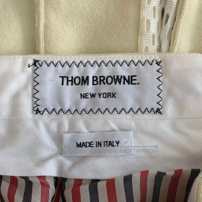 Thom Browne Thom Browne Women's Beige Cotton Shorts . Size 23" - 5 Thumbnail