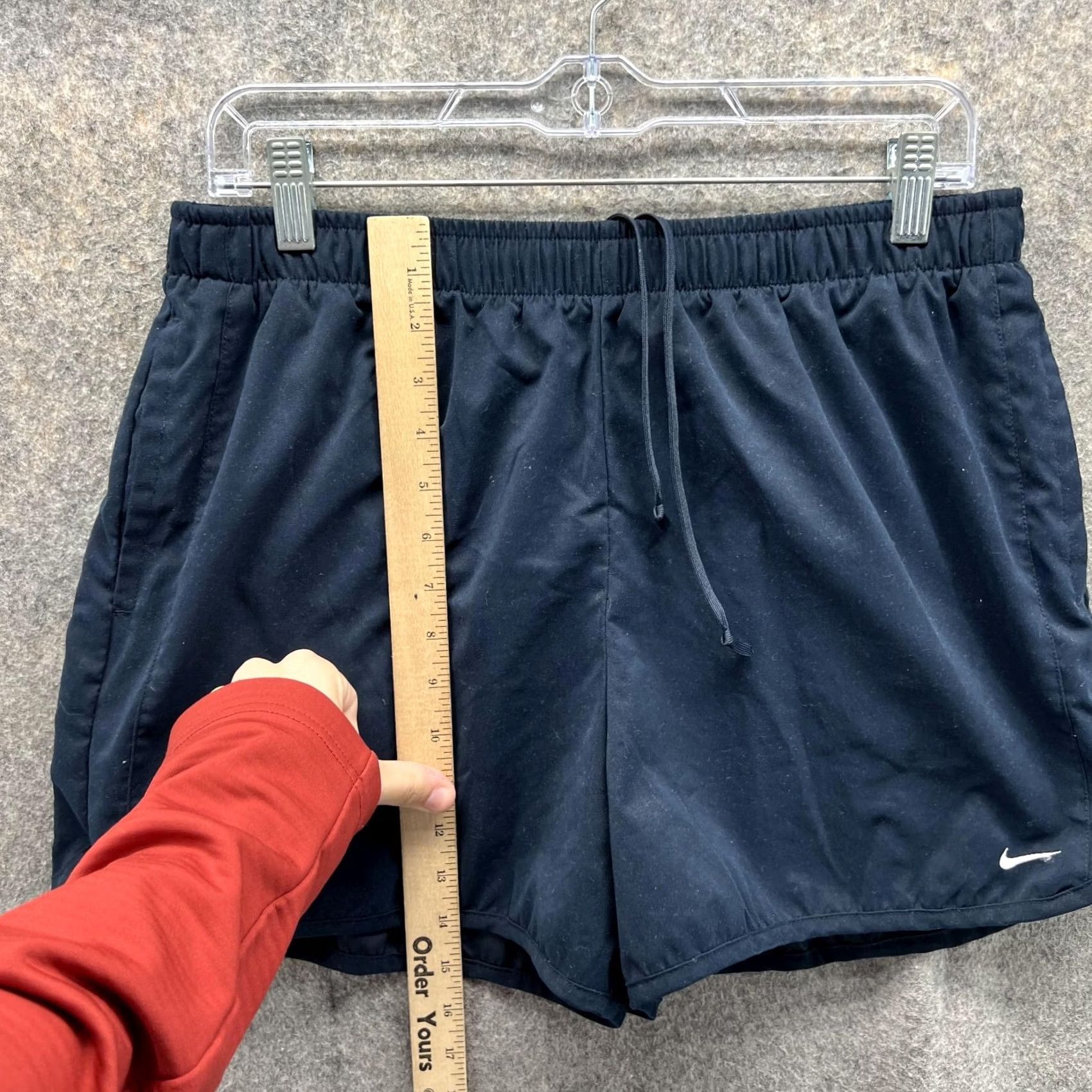 Nike Nike Shorts Women Large Vintage Y2K Blue Navy Swoosh Athletic Fleece, Activewear, 3 in inseam, Regular, Polyester, Gym & Training, Beige? Size 36" / US 14 / IT 50 - 5 Thumbnail