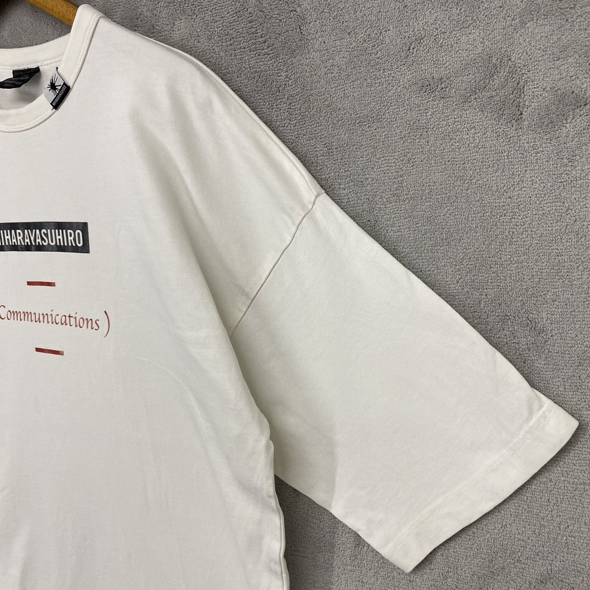 GU × Maison MIHARA YASUHIRO 🔥STEAL🔥Miharayasuhiro X Gu Good Ispiration Oversize Tees Size US S / EU 44-46 / 1 - 3 Thumbnail