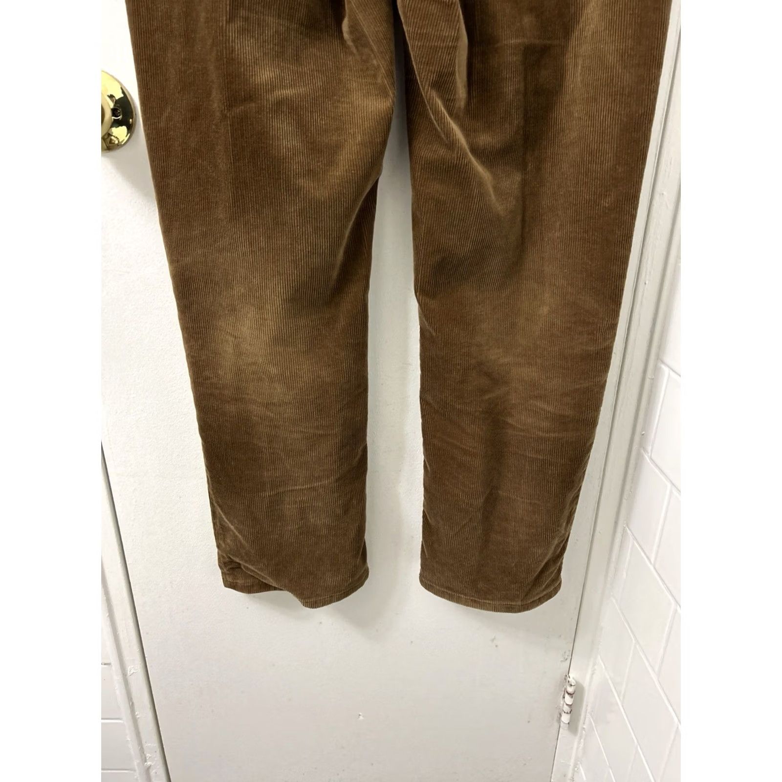 Banana Republic Banana Republic Corduroy Pants Womens 36x30 Brown Hi Rise Straight Premium Denim Dress Pants Workwear Casual Size 25" / US 0 / IT 36 - 7 Thumbnail