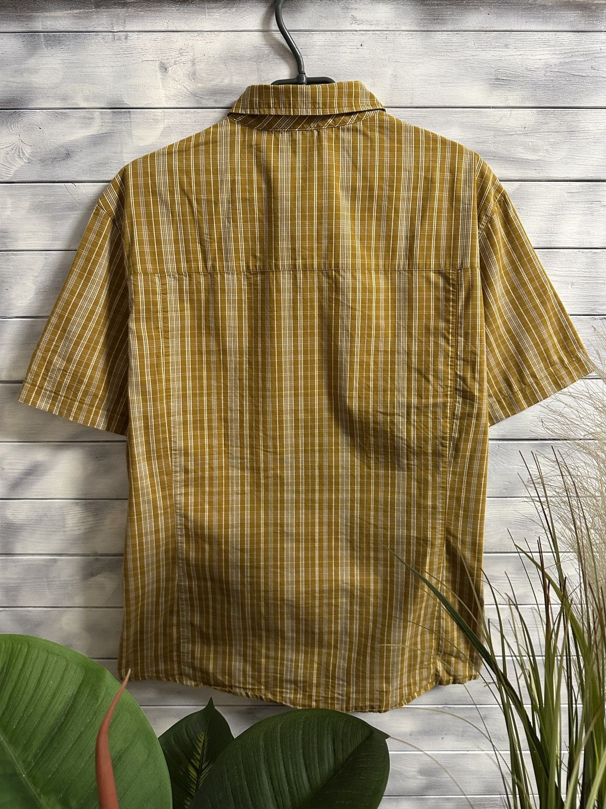 Arc'teryx Rare Button Shirt Arcteryx Outdoor Style. Size US L / EU 52-54 / 3 - 8 Thumbnail