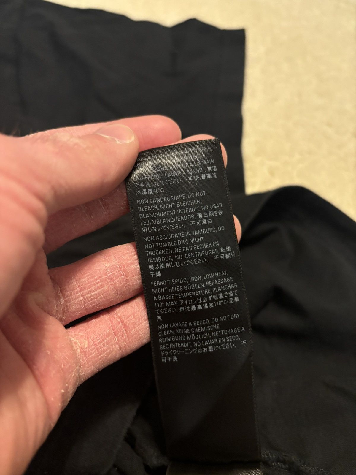 Balenciaga Balenciaga Year of the Tiger Distressed Graphic Tee Black Size US S / EU 44-46 / 1 - 6 Thumbnail