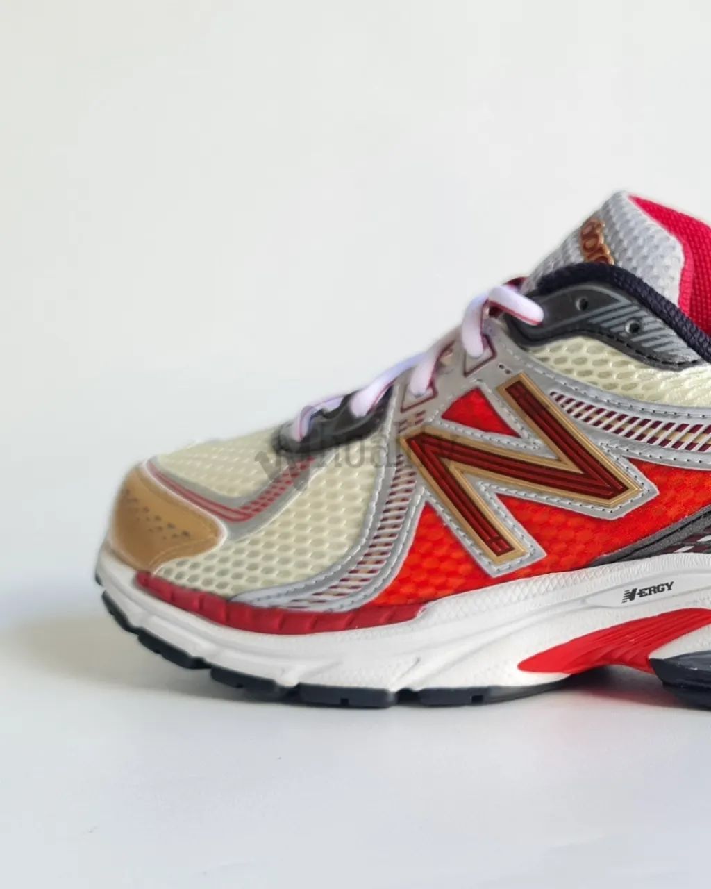 Aime Leon Dore New Balance 860 V2 Aime Leon Dore Red Size US 10 / EU 43 - 3 Thumbnail