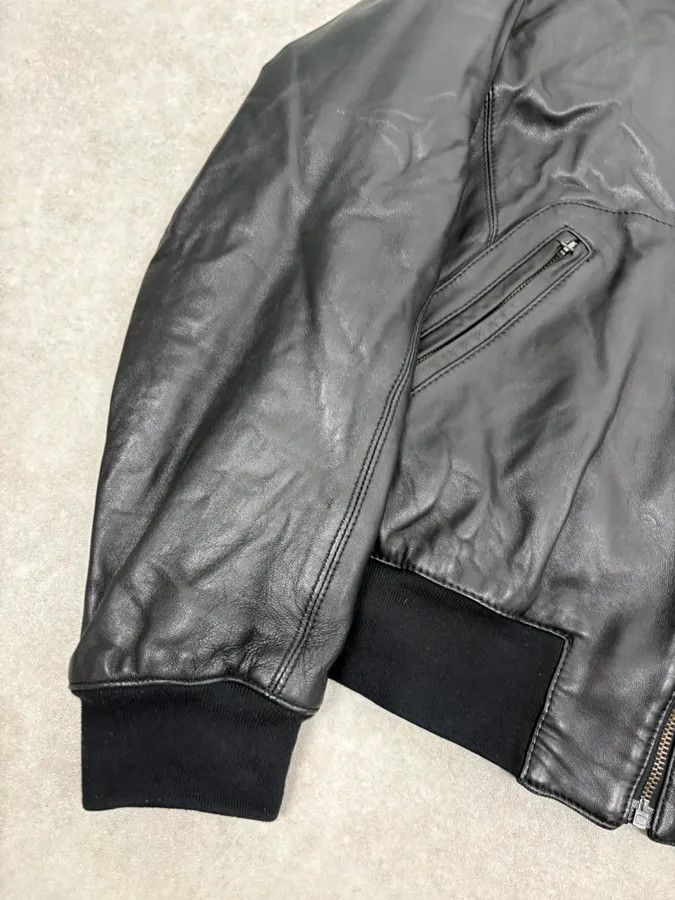 Armani 2000s Armani Black Hooded Bomber Leather Jacket Size US M / EU 48-50 / 2 - 8 Thumbnail