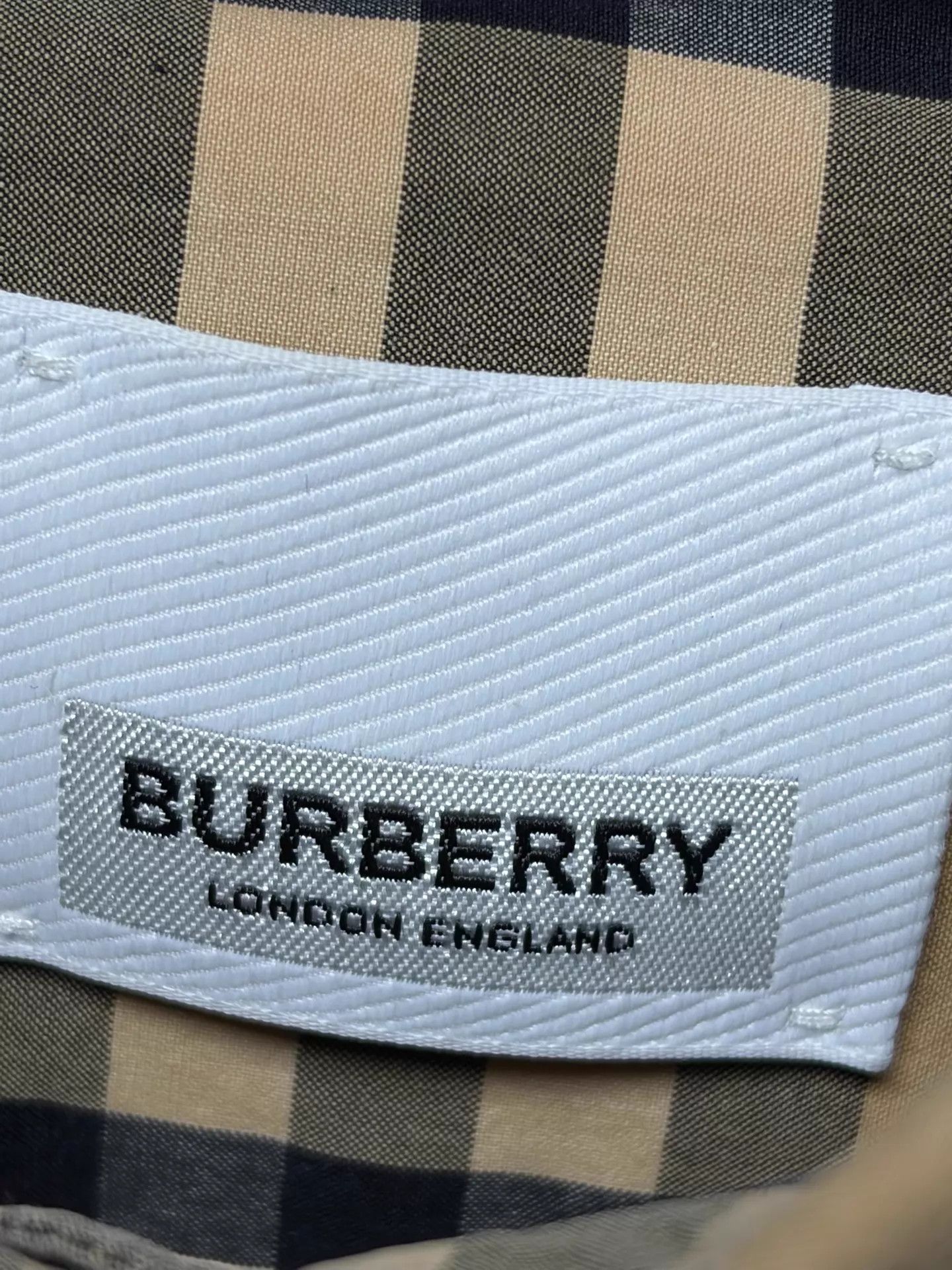 Burberry Burberry Check Short Sleeve Shirt Wmns UK6 VGC Size XS / US 0-2 / IT 36-38 - 3 Thumbnail